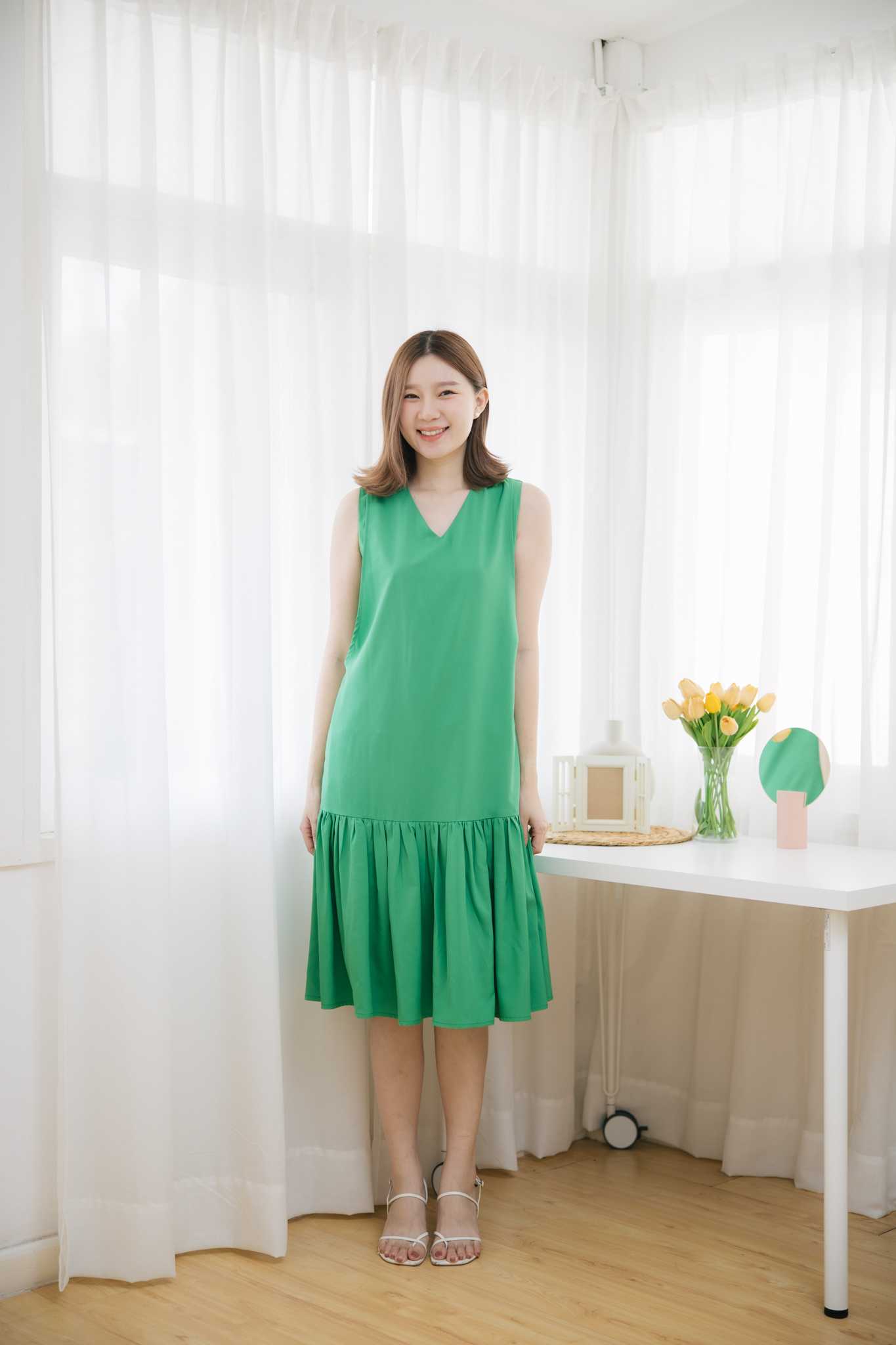 เดรสให้นม Green kelly ruffle  dress