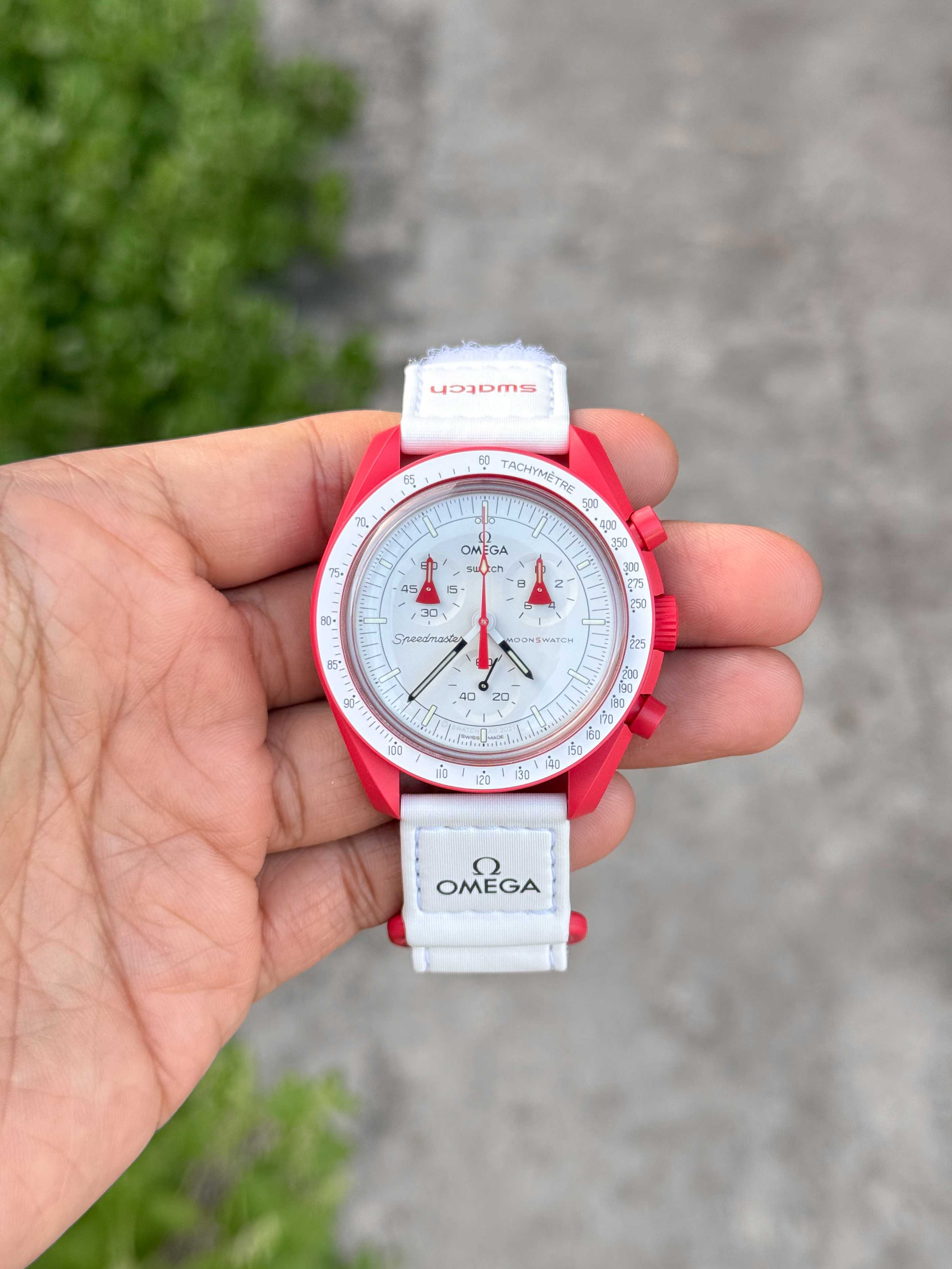 Omega X Swatch Moonswatch Mission to Mars Chronograph King Size Quartz
