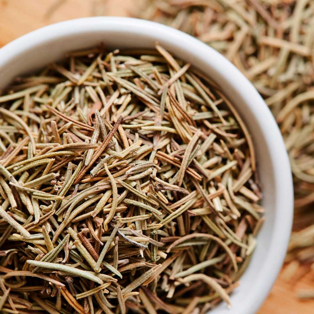ใบโรสแมรี่แห้ง (Dried Rosemary)