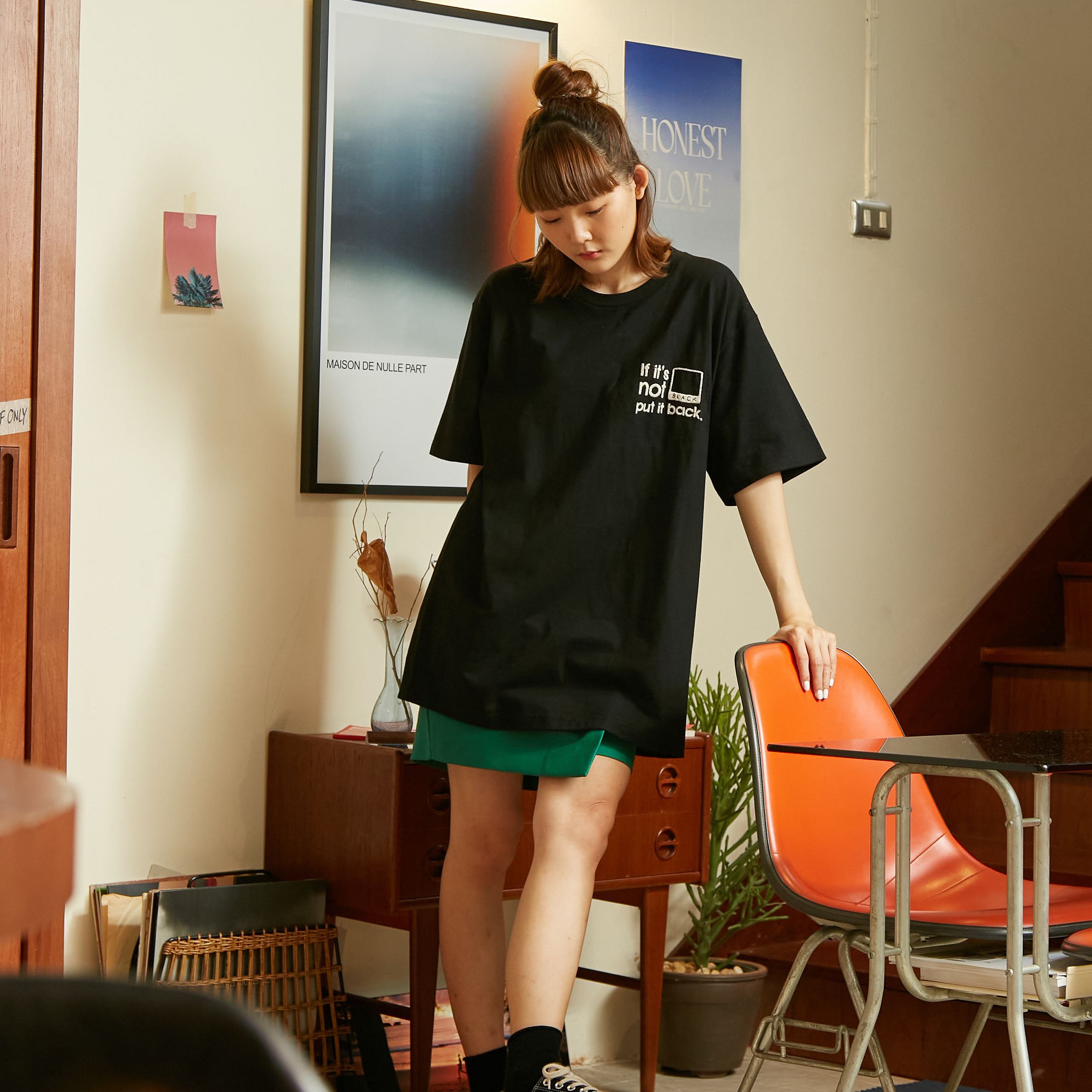 เสื้อยืด Oversize ปักโลโก้