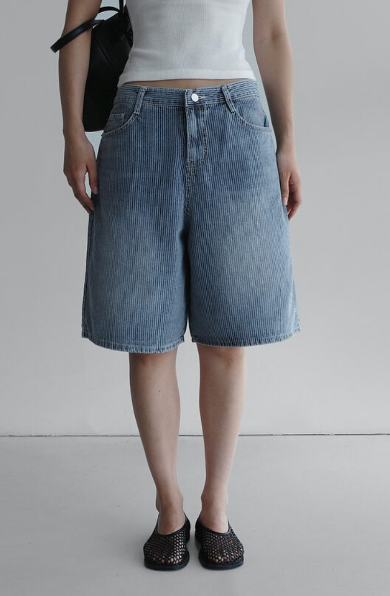 STRIPE BERMUDA SHORTS (PRE ORDER)