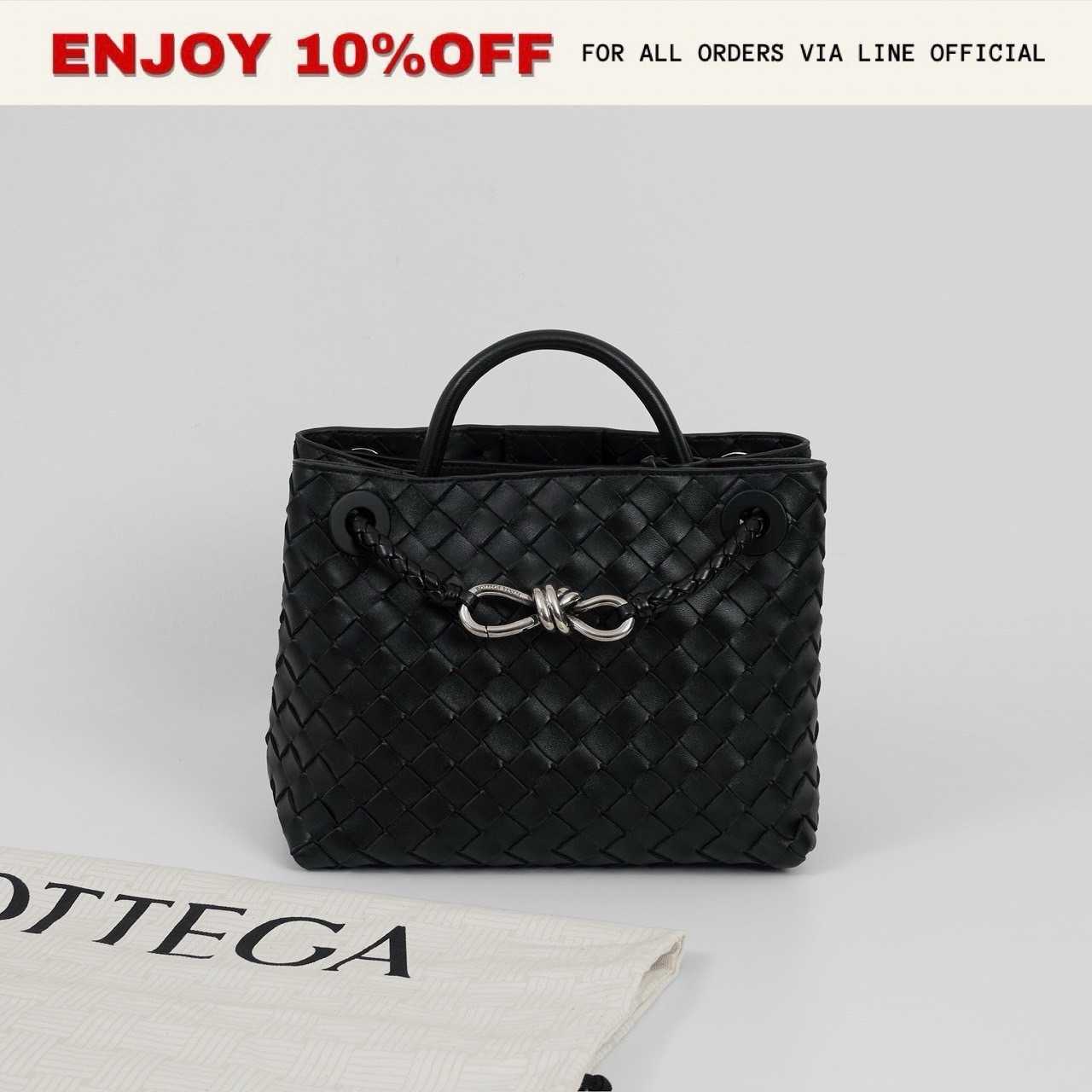 NEW! BOTTEGA VENETA Small Andiamo สี Black SHW | Bag