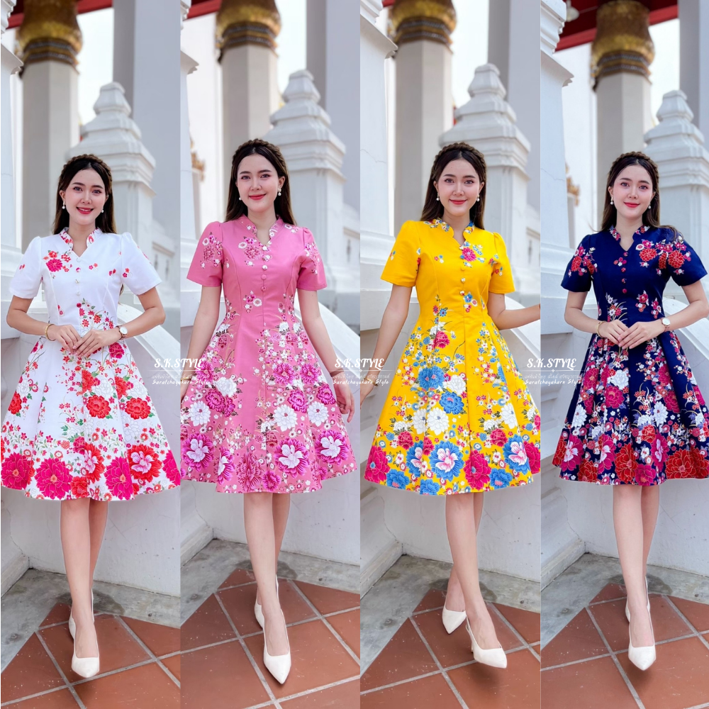 ชุดเดรสผ้าปาเต๊ะกิโมโน 8 สี กระโปรงบาน 8 ชิ้น ยาว 38 นิ้ว งานคอจีน แต่งกระดุมปั๊ม ซิปซ่อนหลัง อัดกาว