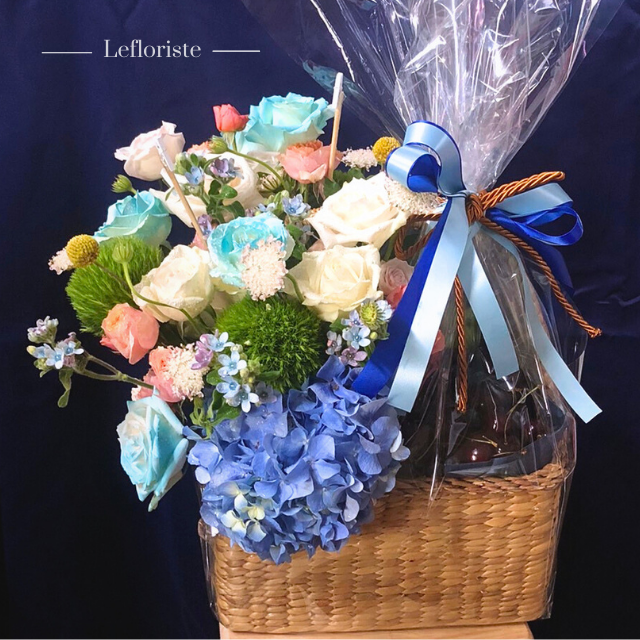 กระเช้าผลไม้ ของขวัญ Elegant Grace 13