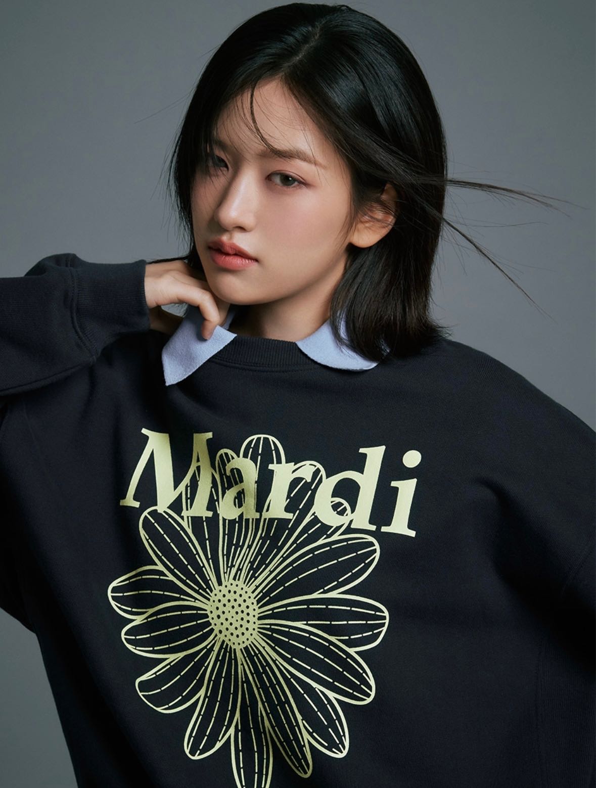 (พร้อมส่ง) Mardi mercredi sweatshirt flowermardi navy melon