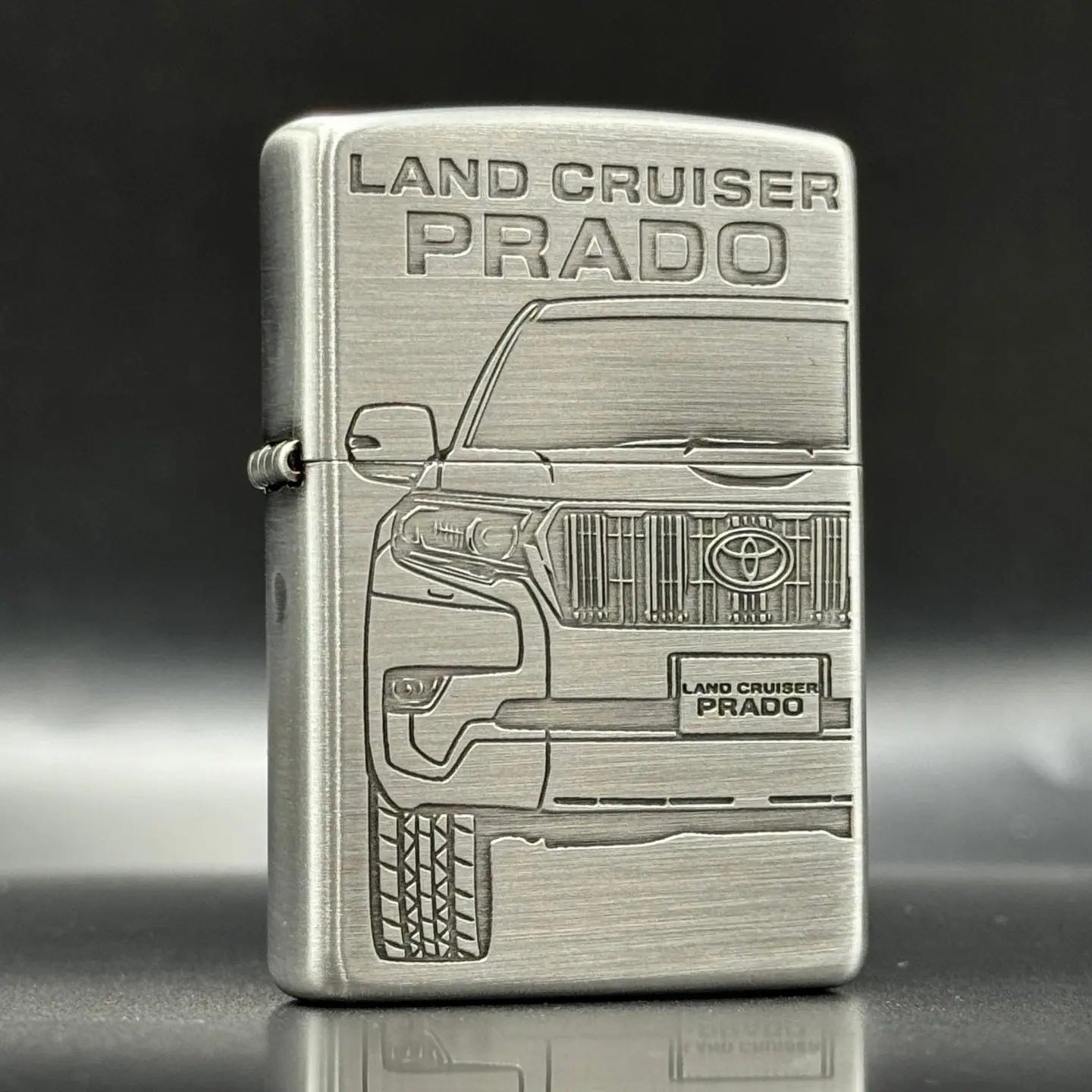 Zippo ไฟแช็กรุ่น ZJP0091 Toyota Land Cruiser Prado