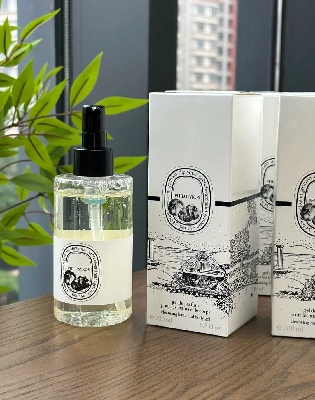 ( SALE ) Diptyque Philosykos Cleansing Hand and Body Gel