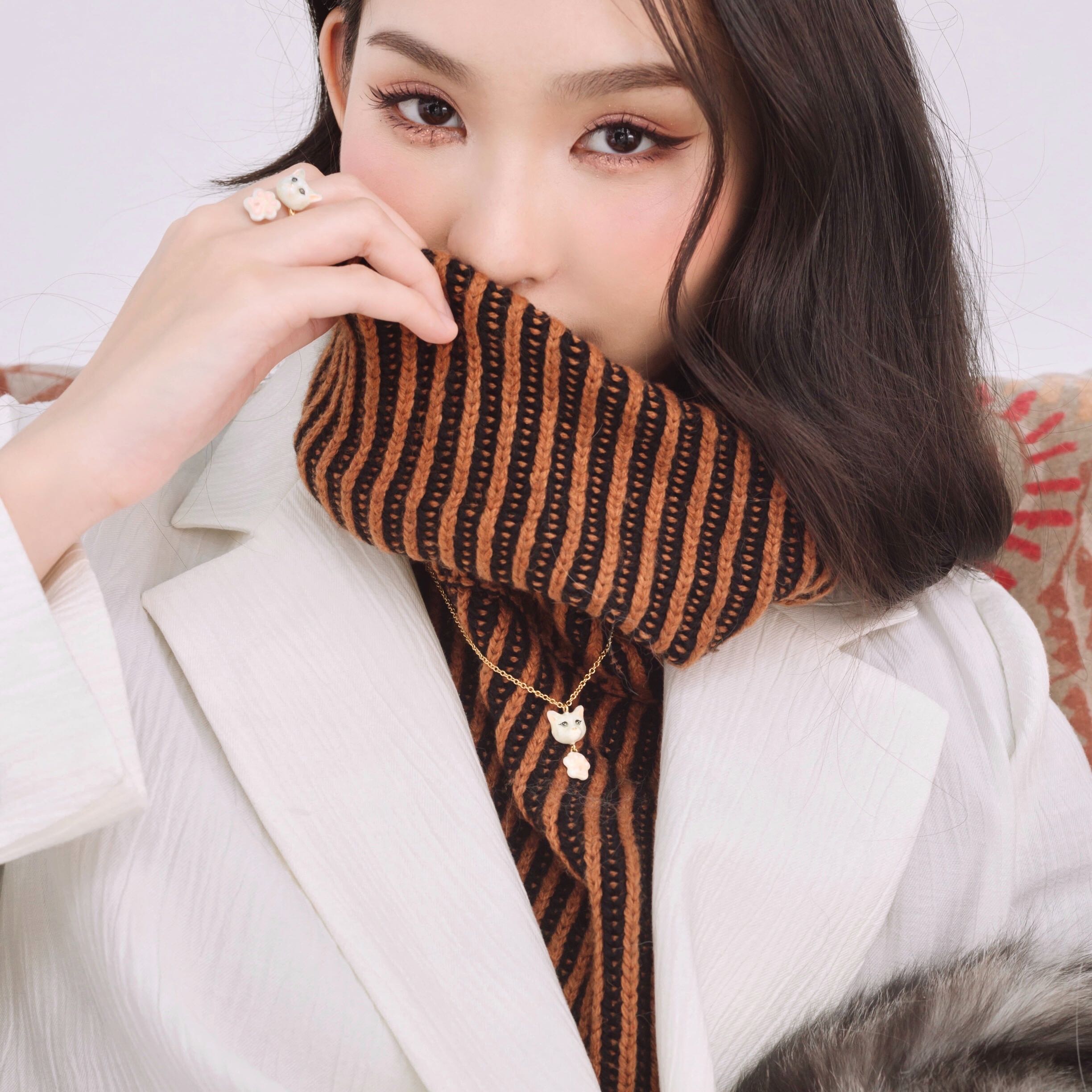 Cool cat :The white Forest  Necklace สร้อยคอแมวฟอเรสต์