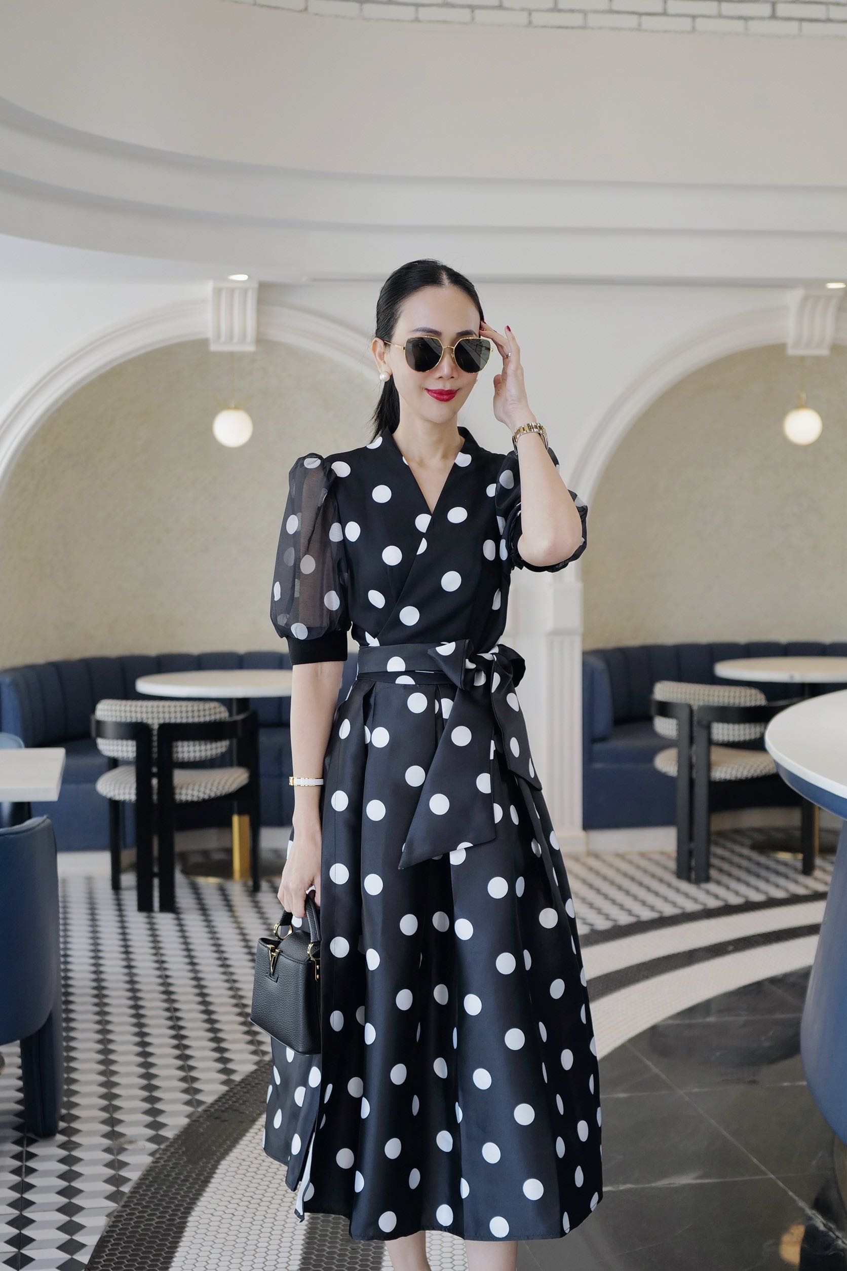 📌พร้อมส่ง…BLACK POKADOT DRESS 