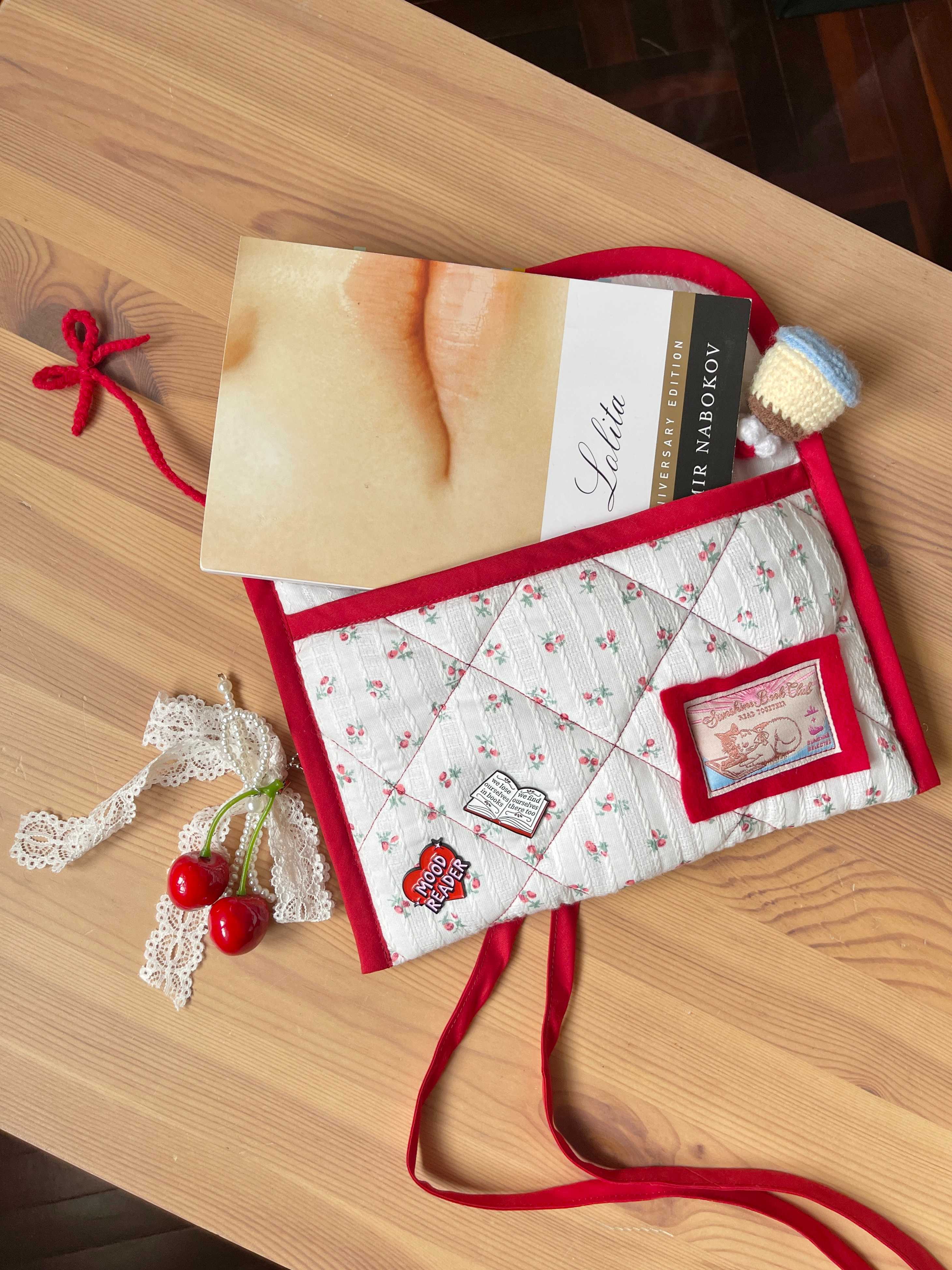 cherry book sleeve 🍒✨