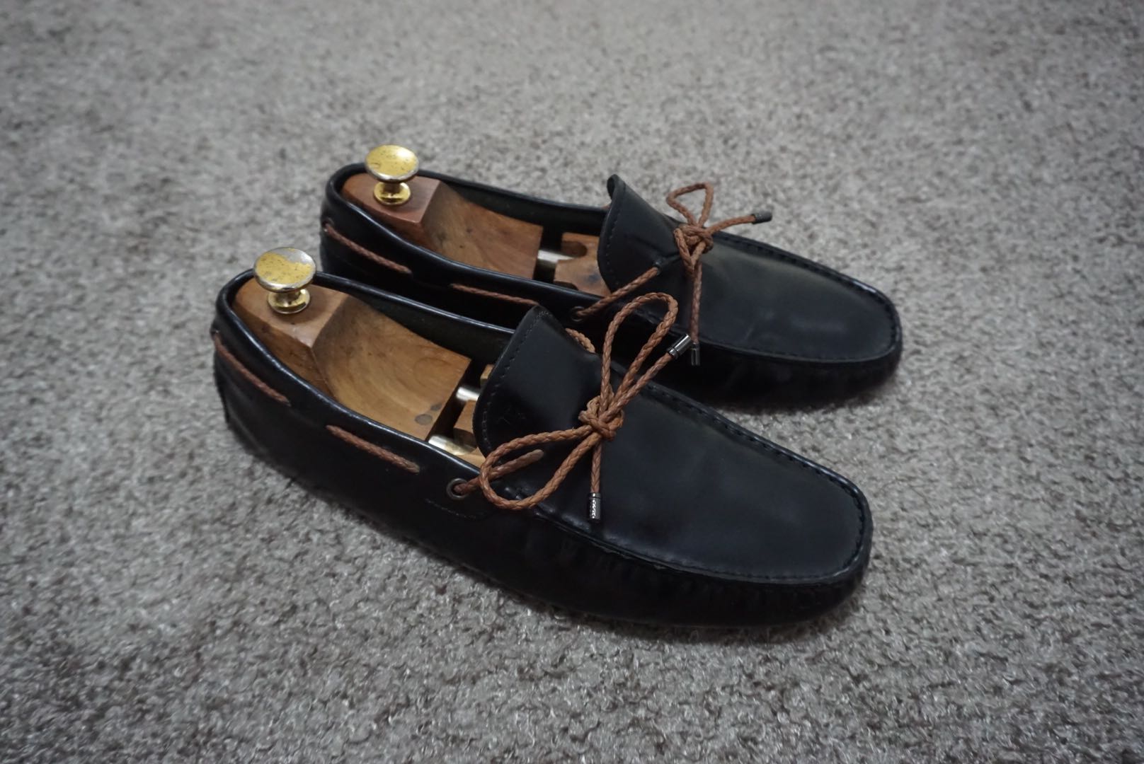 TOD'S Gommino Driving Shoes Size 6