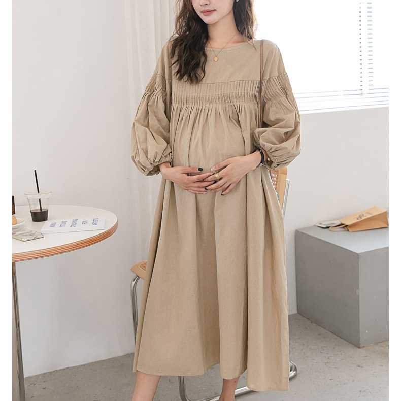 (ไซส์ใหญ่) เดรสยาวโทนสีน้ำตาลอ่อนแบบเรียบเก๋ใส่สวยใส่แล้วดูดีมากค่ะ