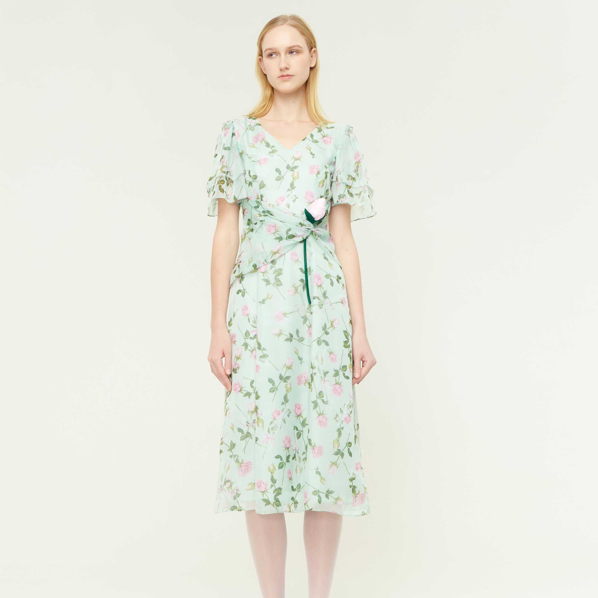Printed dress with rose buds
