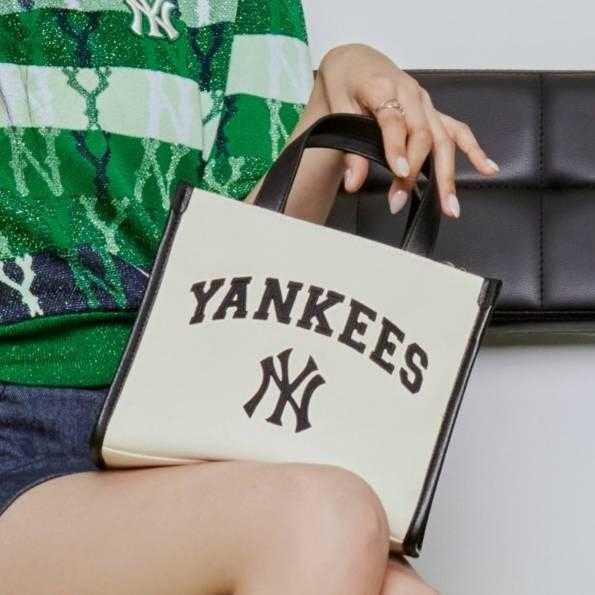 Sale🔥🔥 MLB Basic Canvas Tote Bag  NY  กระเป๋าสะพาย กระเป๋าผ้าแคนวาส สีเทาดำ สีน้ำตาล สีขาวครีม