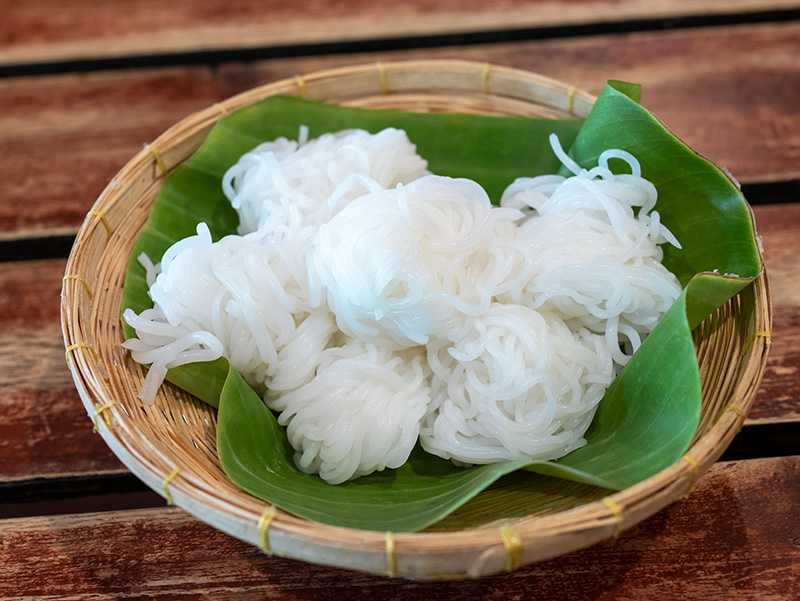 ขนมจีนเส้นสด ร้านเจ้าสัว เข่งละ