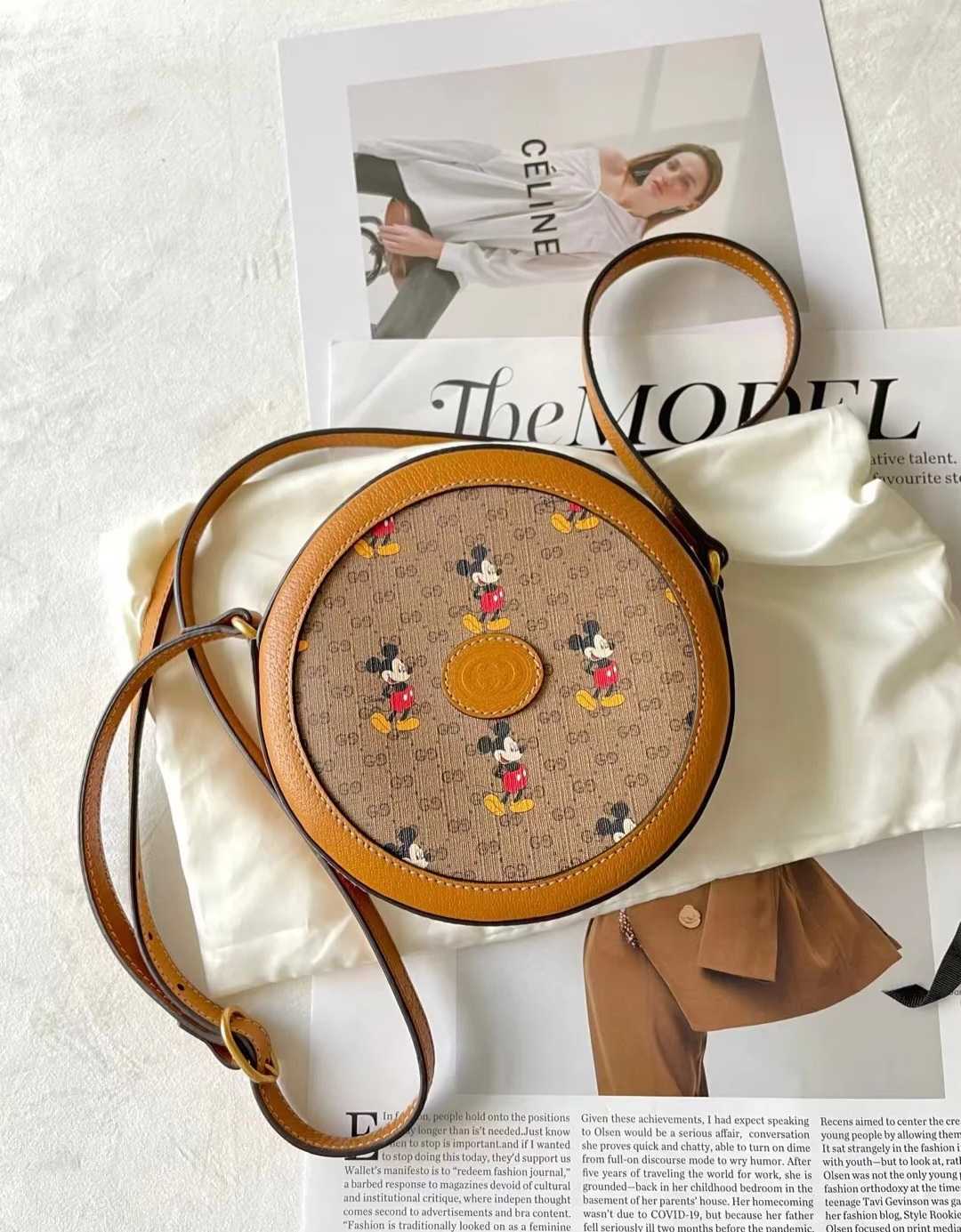 ( SALE ) GUCCI x DISNEY (ทรงกลม)