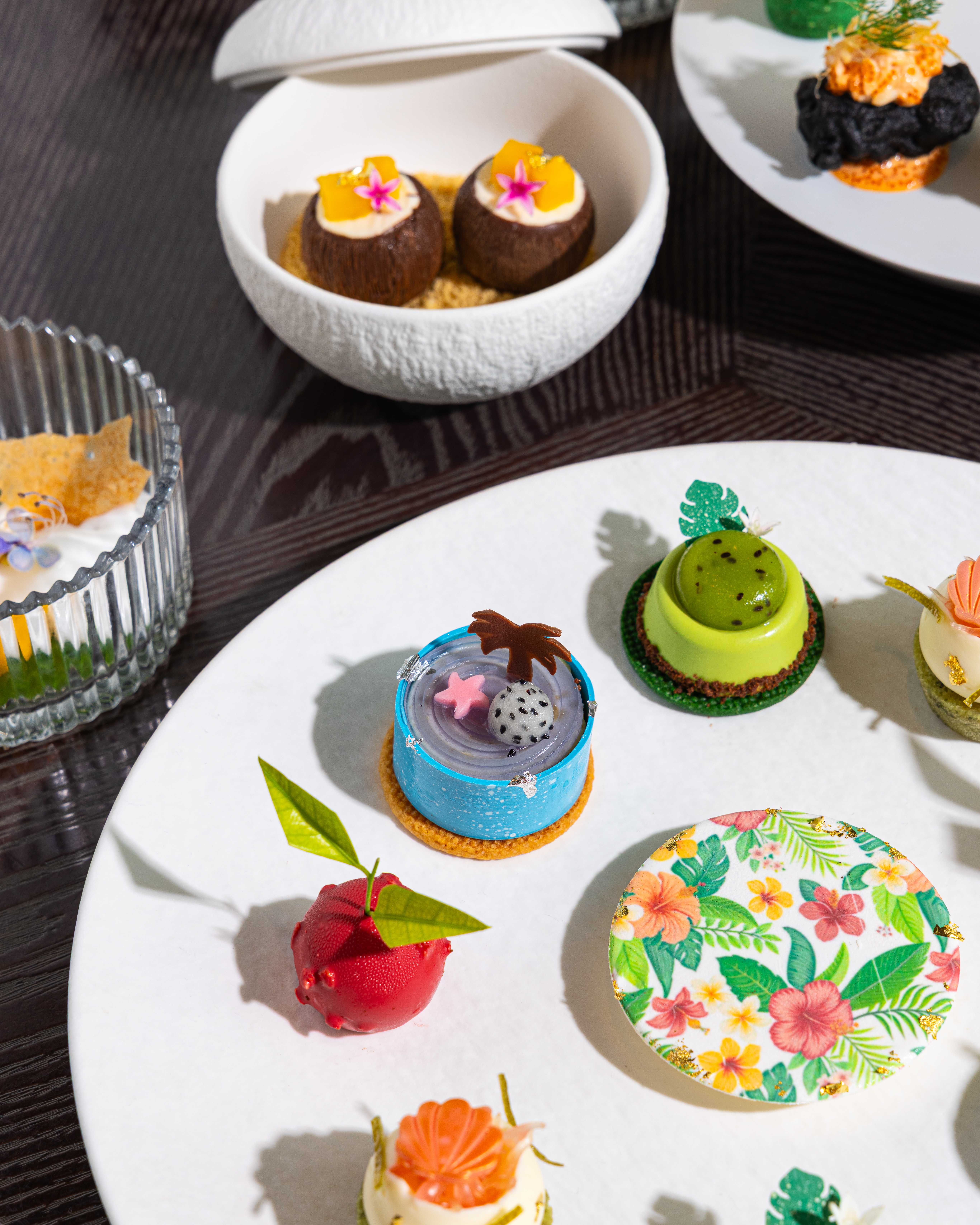 Tropical Reverie Afternoon Tea Set