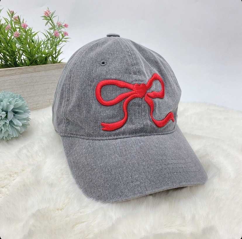 Ronron Heart Ribbon Ball Cap (Charcoal)