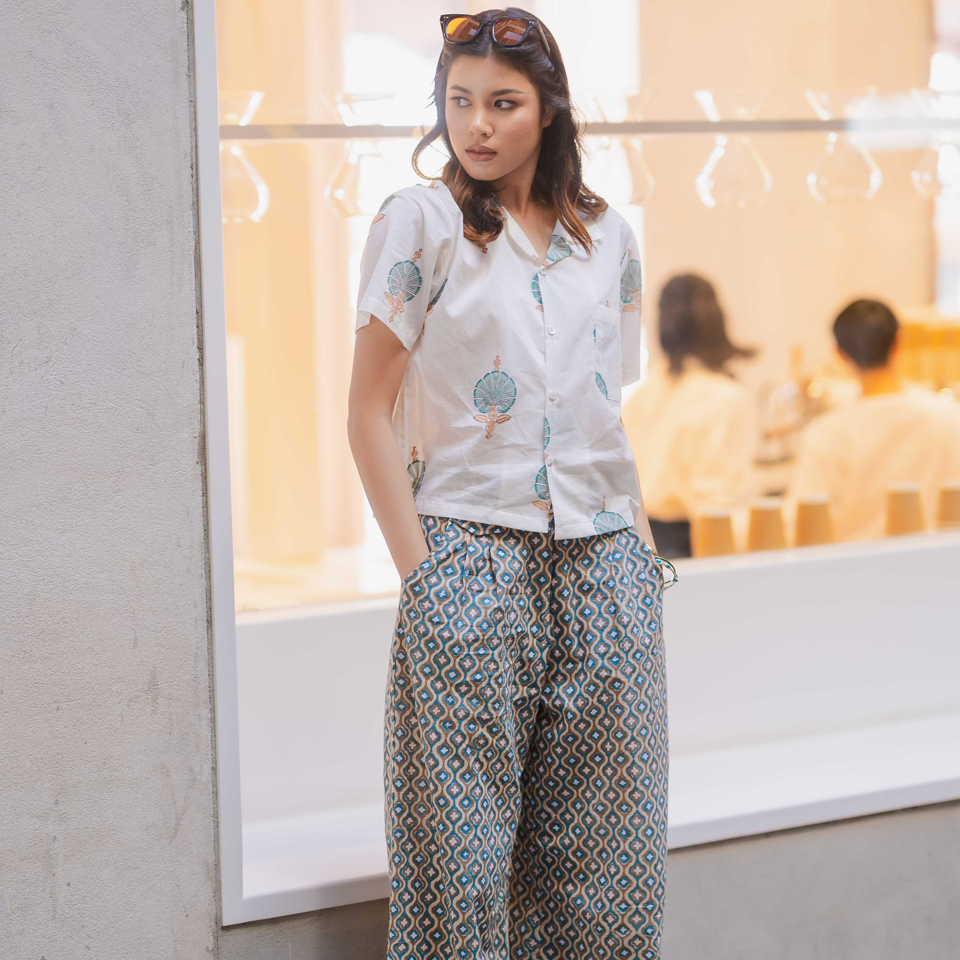 Viverde Crop Hawai ShirtI