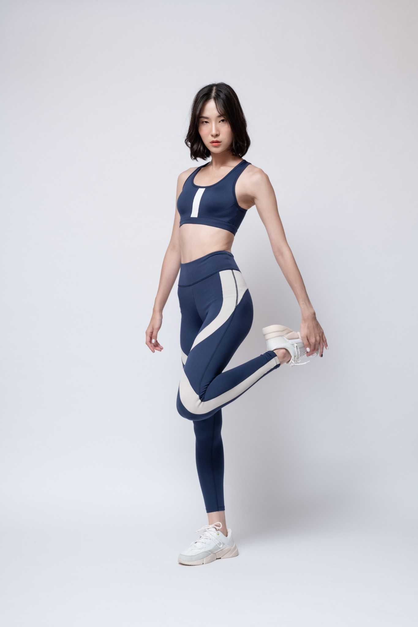 CURVY LEGGING