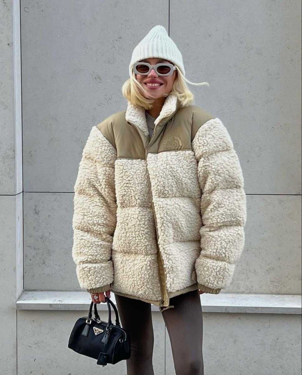 NORTH FACE FUR DOWN JACKET 