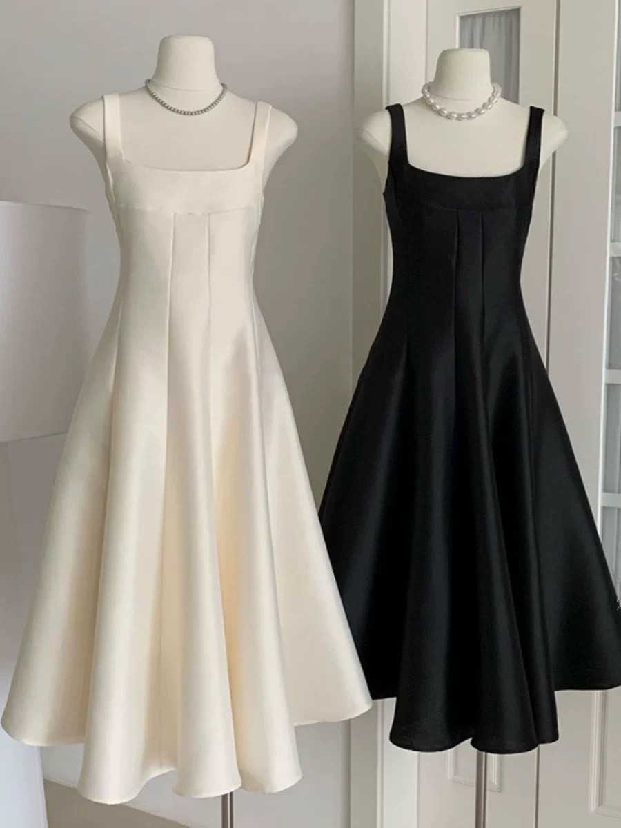 ( SALE ) SILK MAXI DRESS