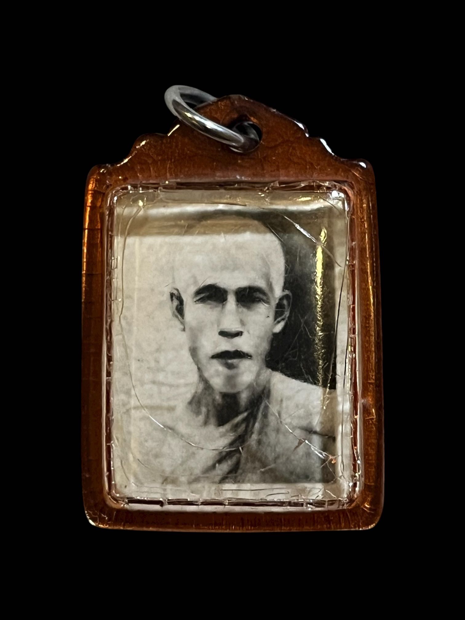 รูปถ่ายหลวงพ่อหิน วัดหนองสนม ปี07 เลี่ยมเก่า 2รูปหน้าหลัง