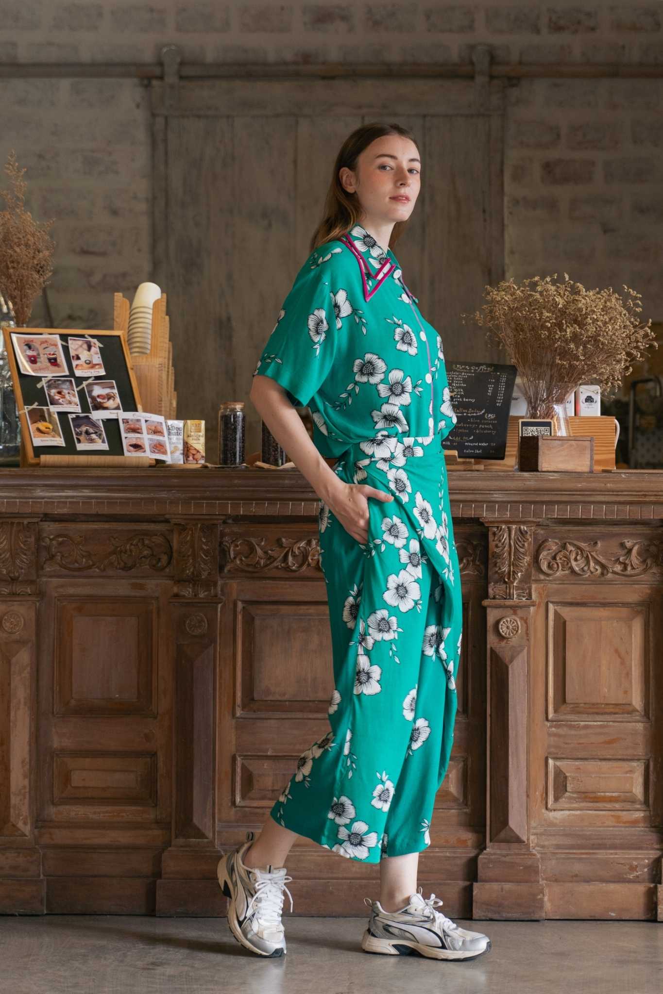 Aerin Set! Garden Charm Green Floral Pants