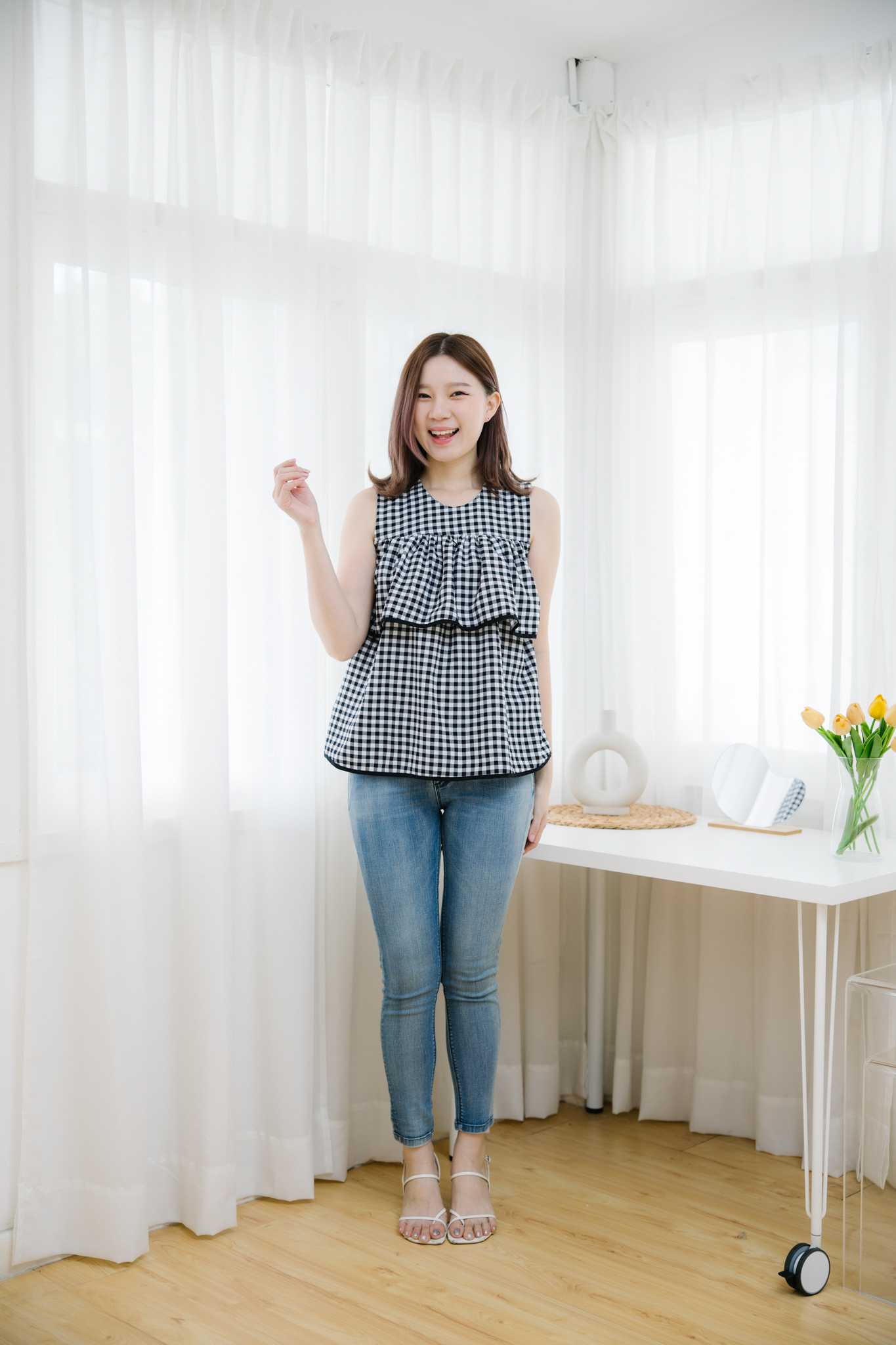 เสื้อให้นม Black scott layer top