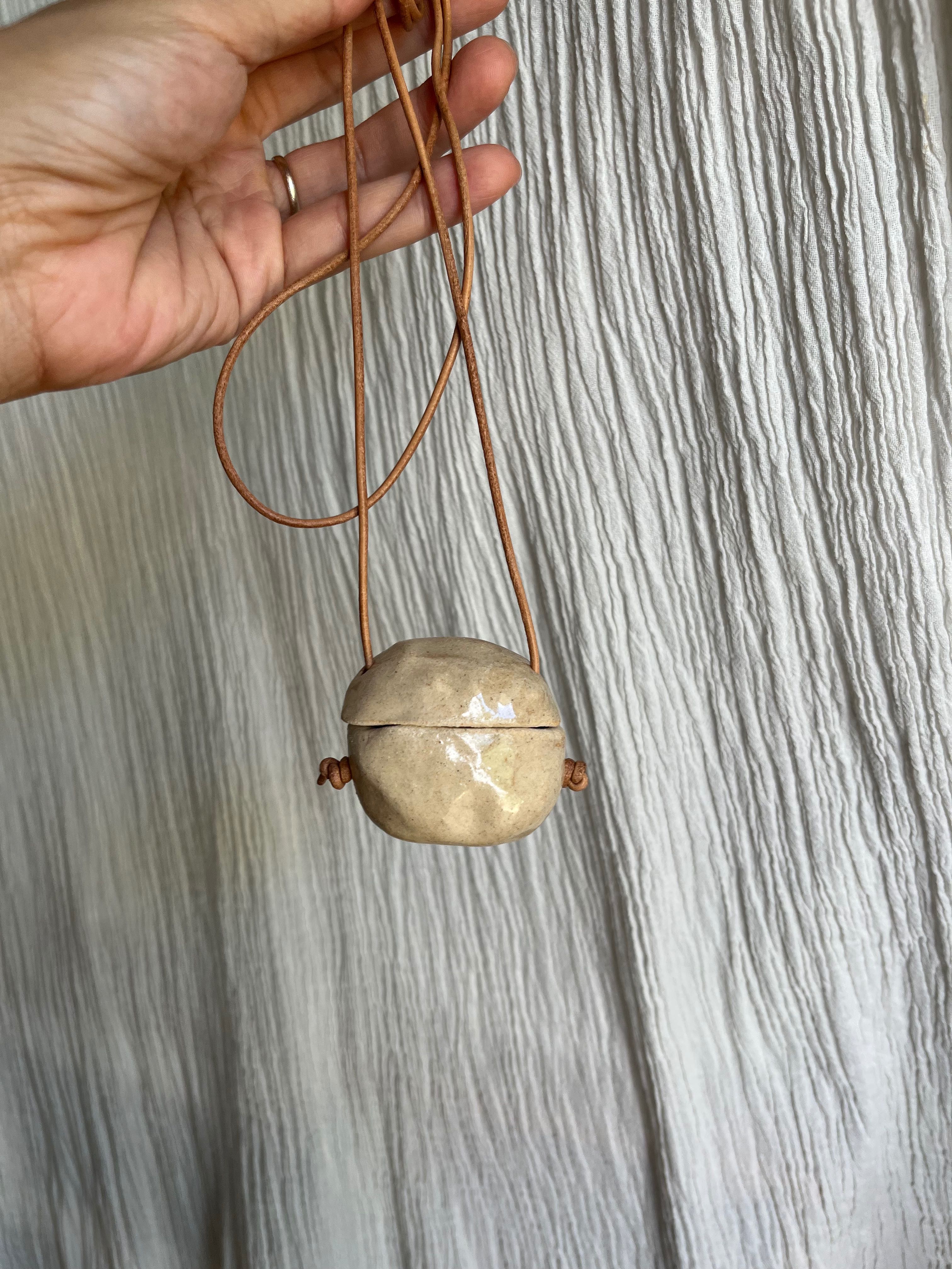 Vessel necklace #V029