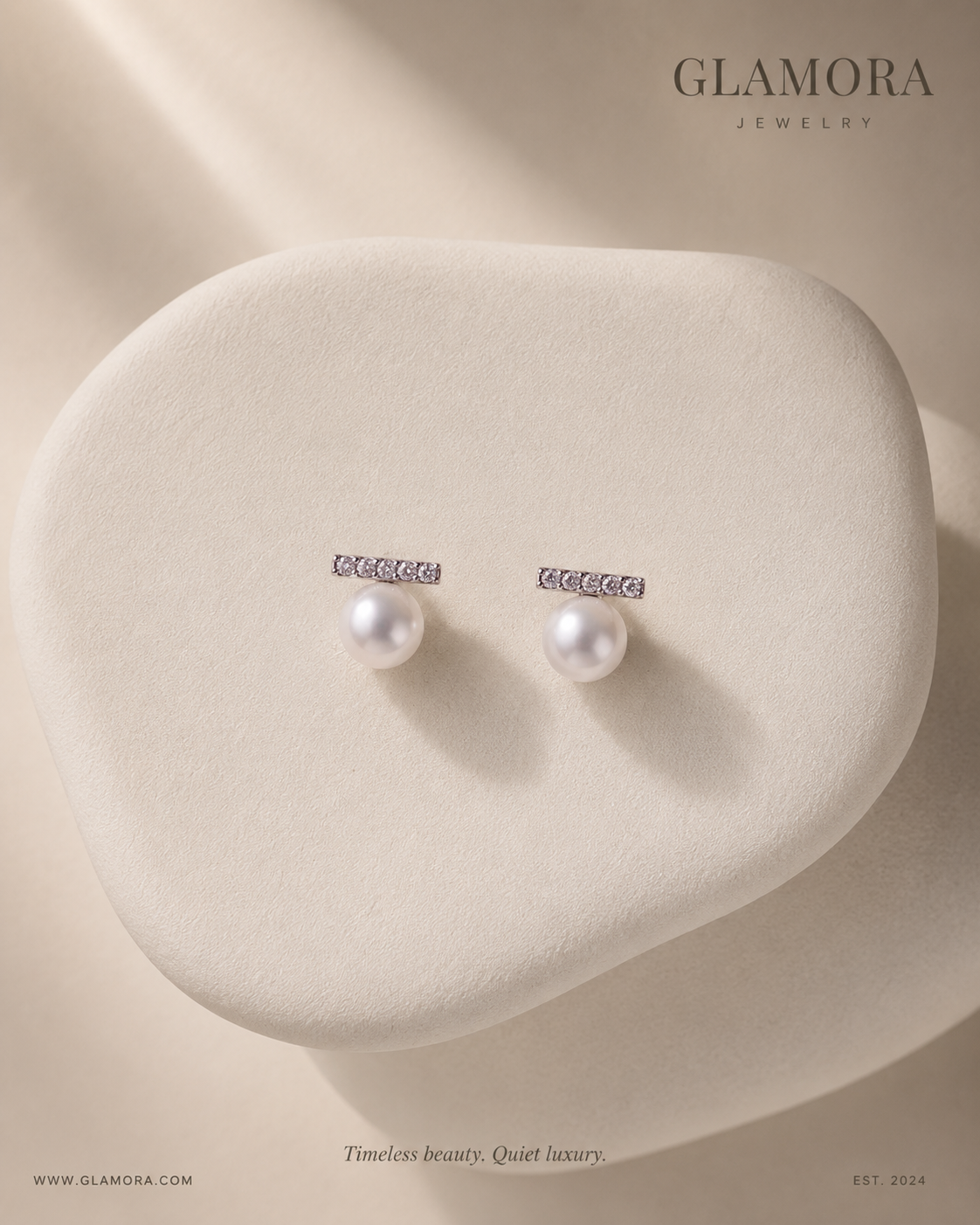 E16 The Sleek Bar Pearl Earrings