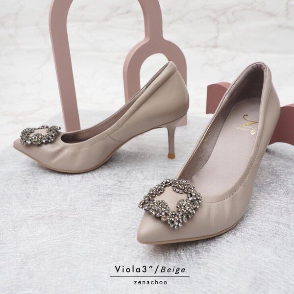 ทรงปกติ เปลี่ยนไซส์ได้ ไม่รับคืนZenachoo รุ่น Viola3 สี Beige สูง 3 นิ้ว หัวแหลม หนังแกะแท้