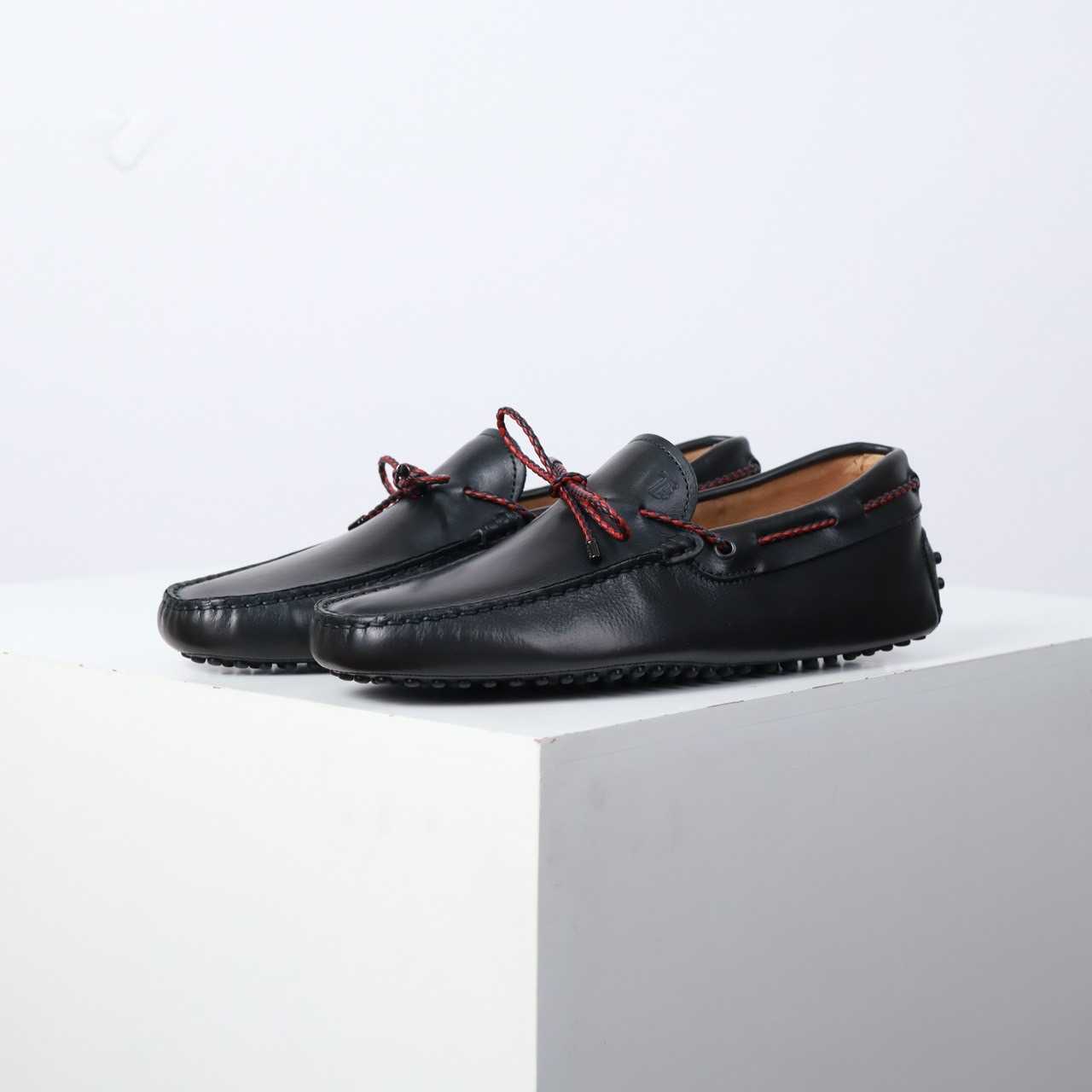 TOD'S 7 UK / 41 EU / 26.5 CM