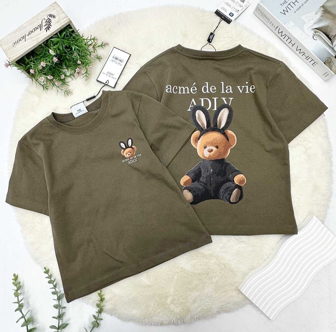 พร้อมส่ง ADLV Rabbit Bear T-Shirt ( Khaki )