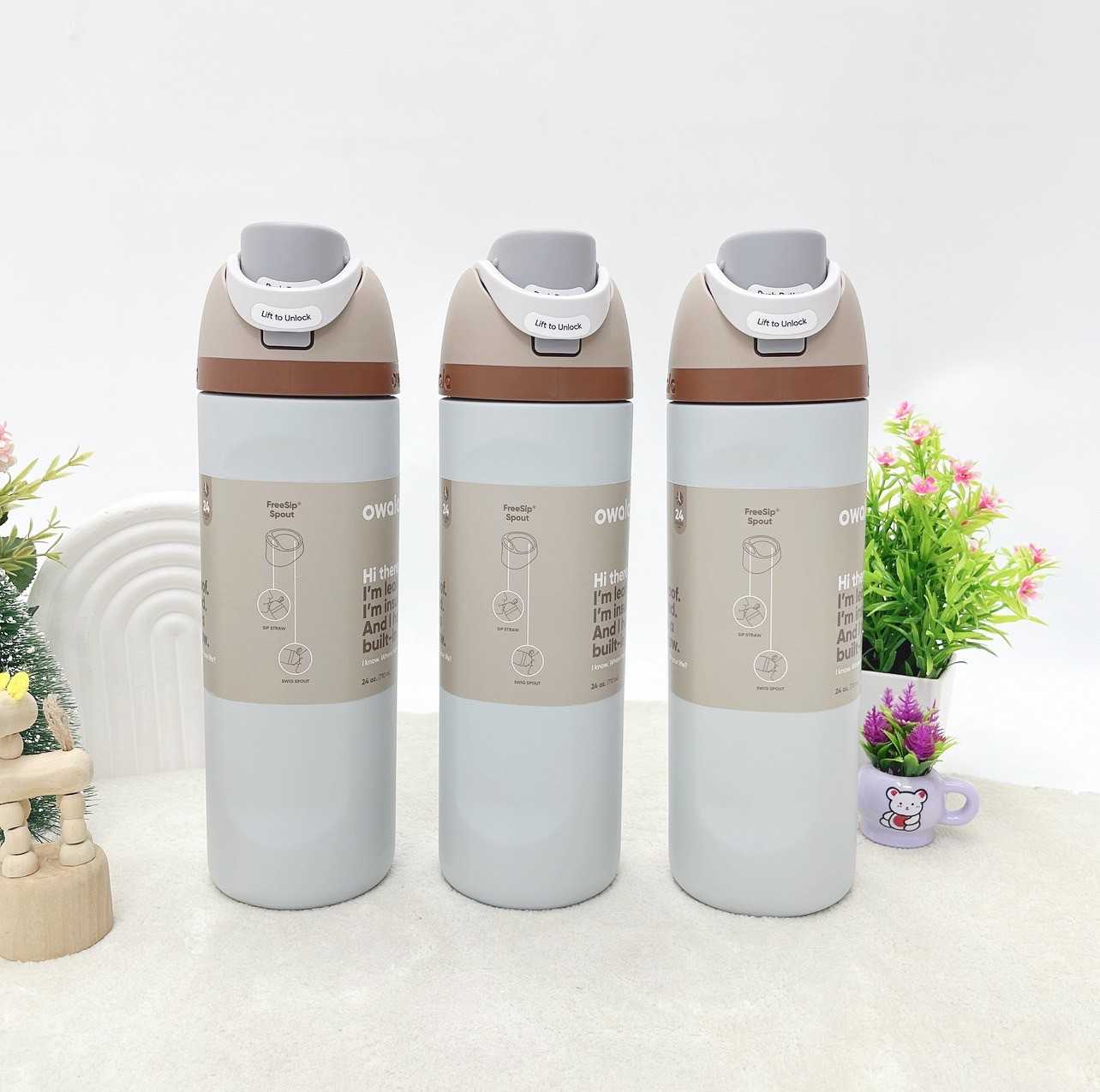 Owala Freesip 24Oz (Calm Water)