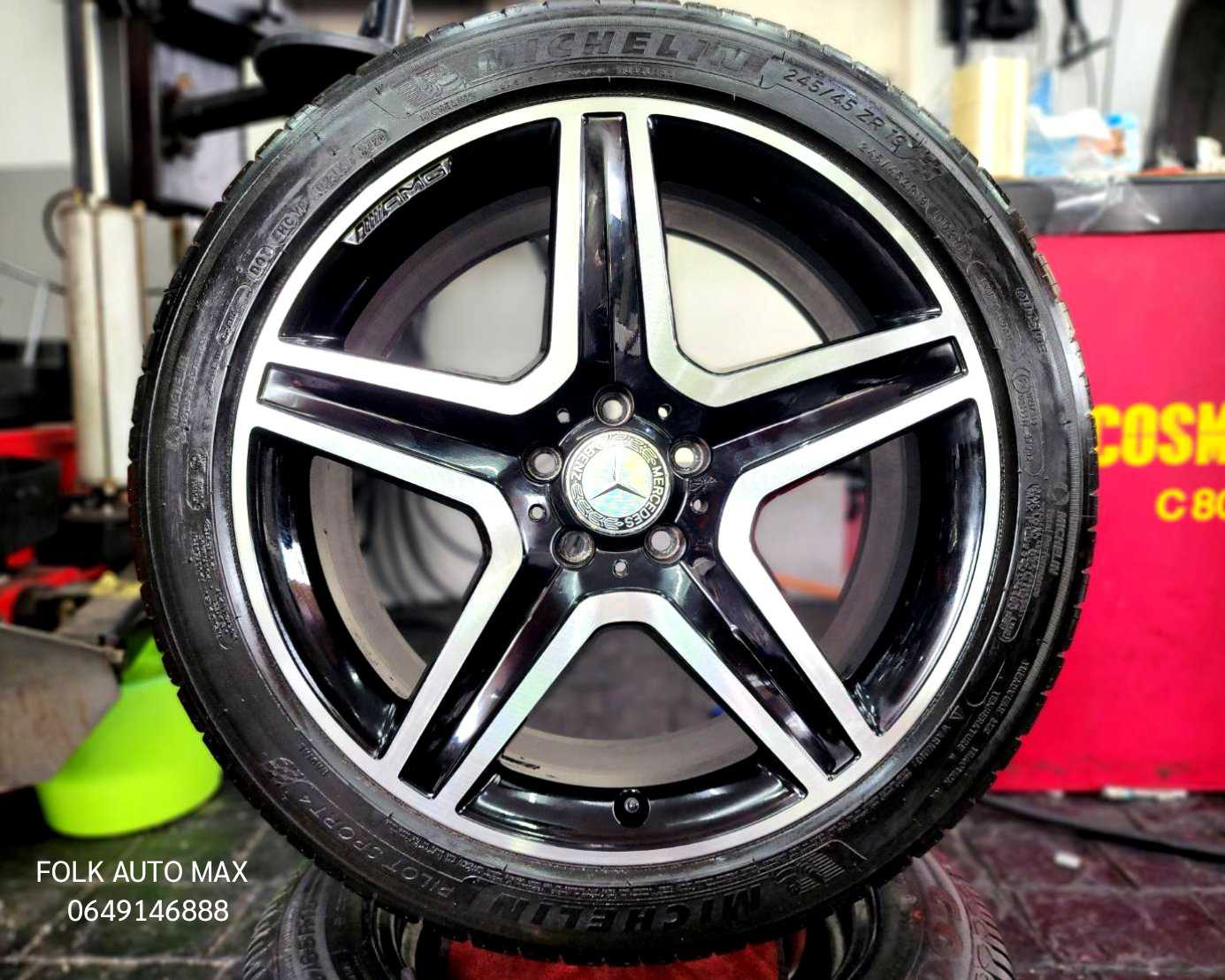 MERCEDES-BENZ GLA 250 AMG ขอบ 19 กว้าง 8 ET43.5 เท่ากัน 4 วง พร้อมยางมิชลินปี 20 10361067  55555