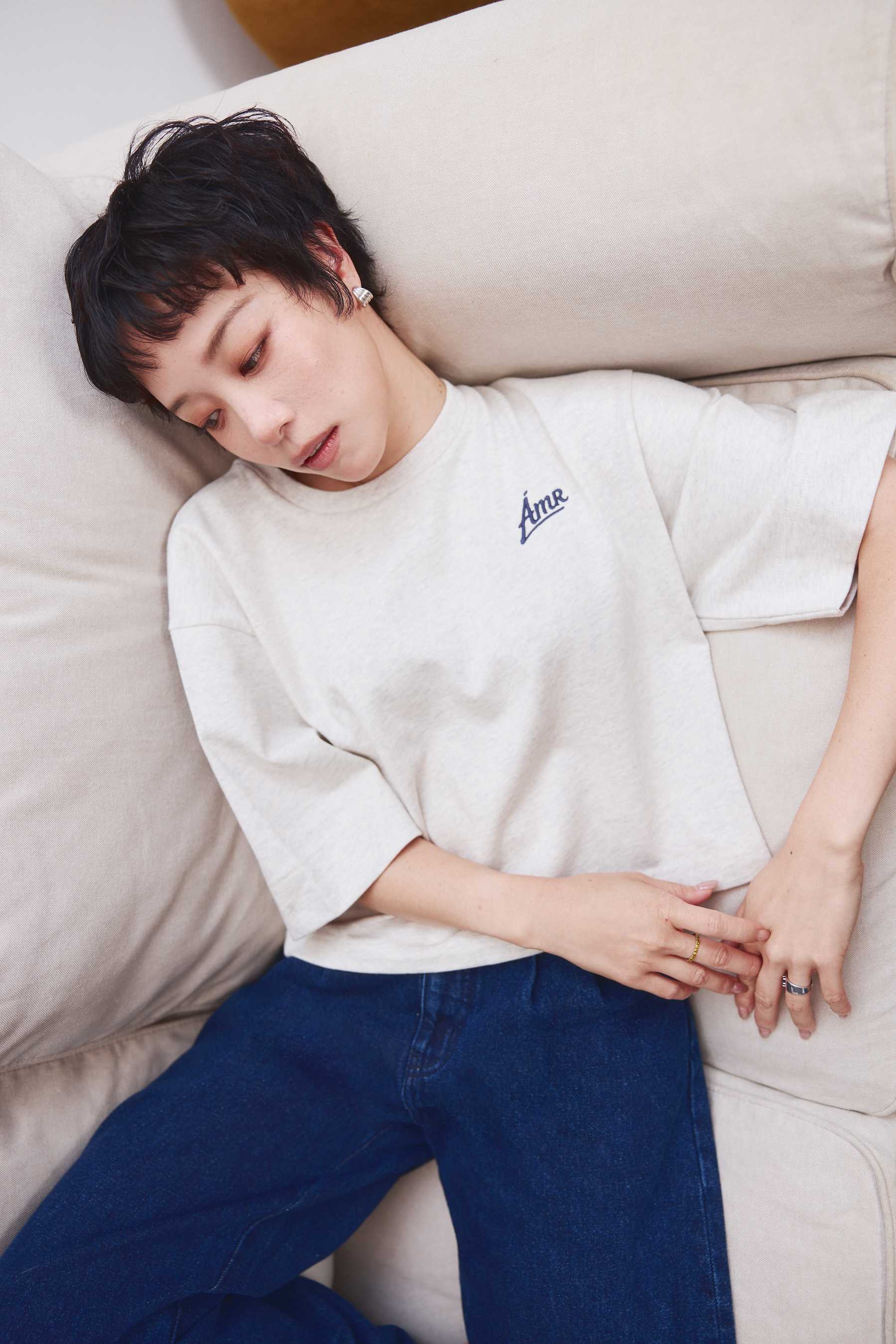 AMR DE SAISON ( AIMER ) - AMR Boxy Crop T-Shirt