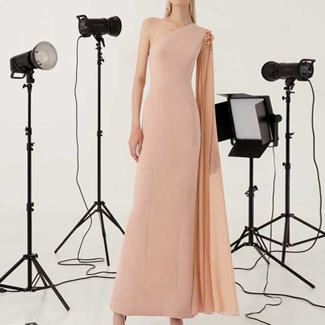 PF23 | FLORAL EMBROIDERY ONE-SHOULDER GOWN