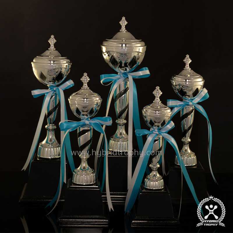 Hybrid Trophy ถ้วยรางวัลโลหะอิตาลี HYB-222 สี Black