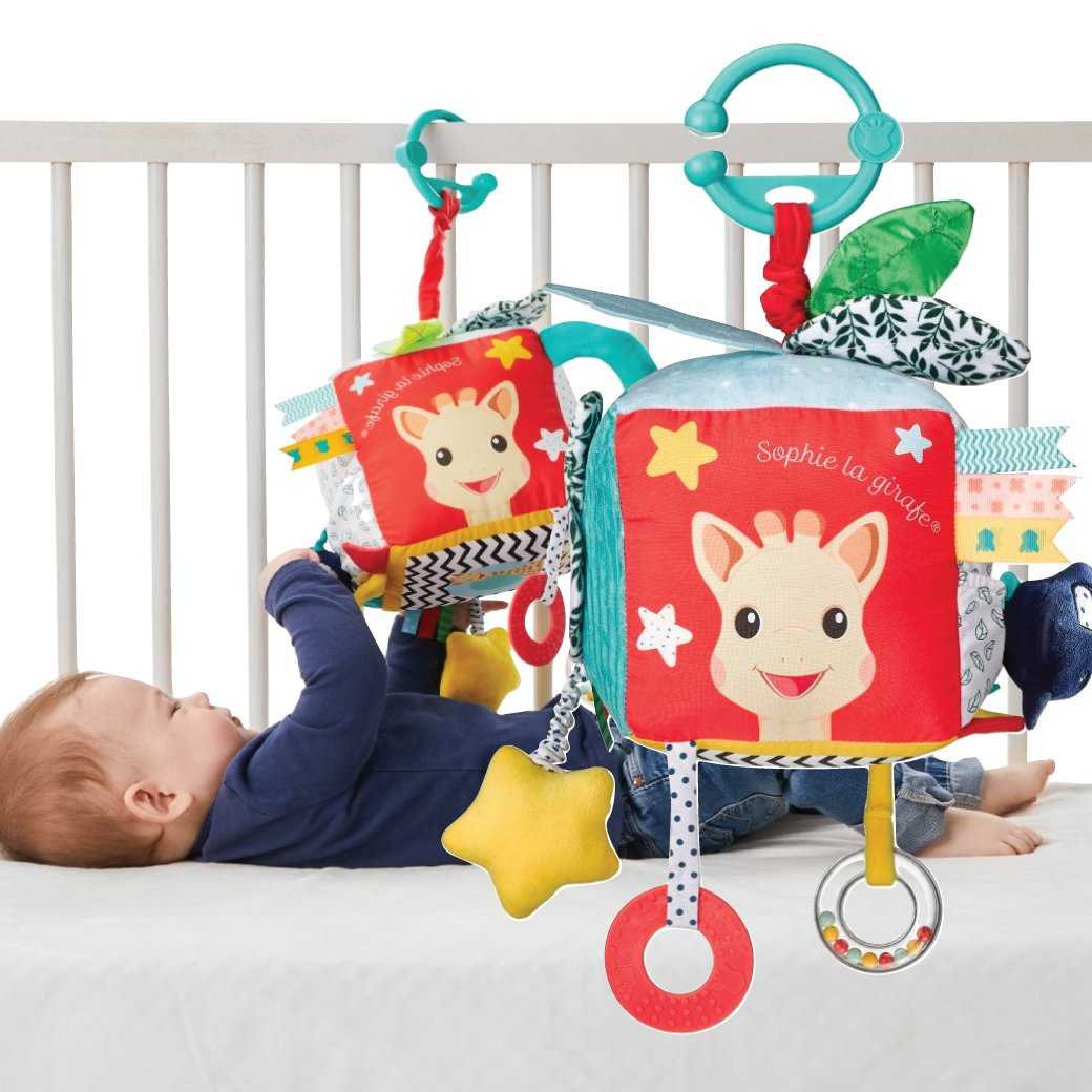 ลูกบาศก์ยักษ์ กระตุ้นประสาทสัมผัส Maxi Sensory Cube - Sophie La Girafe