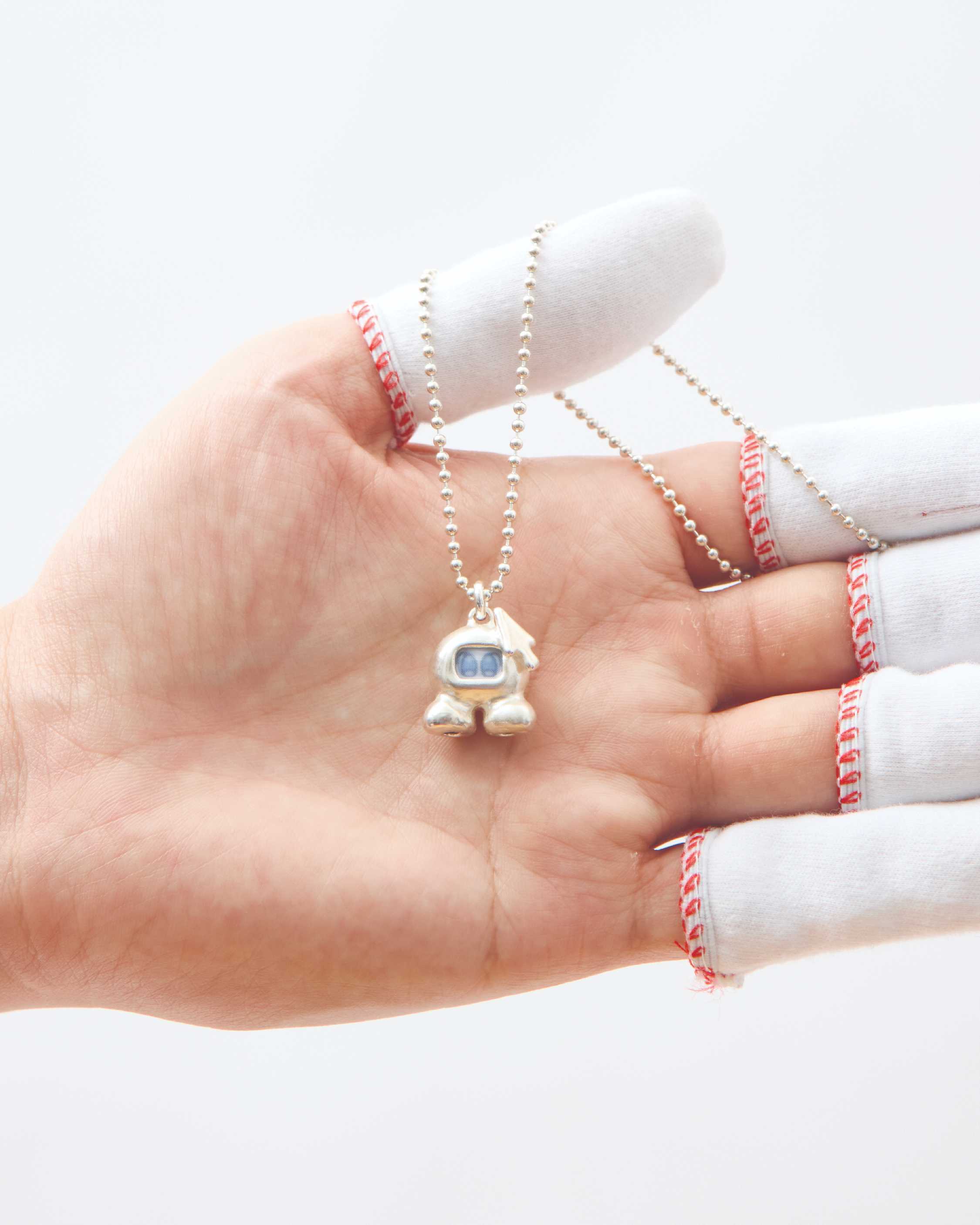 Ekiru Necklace 2