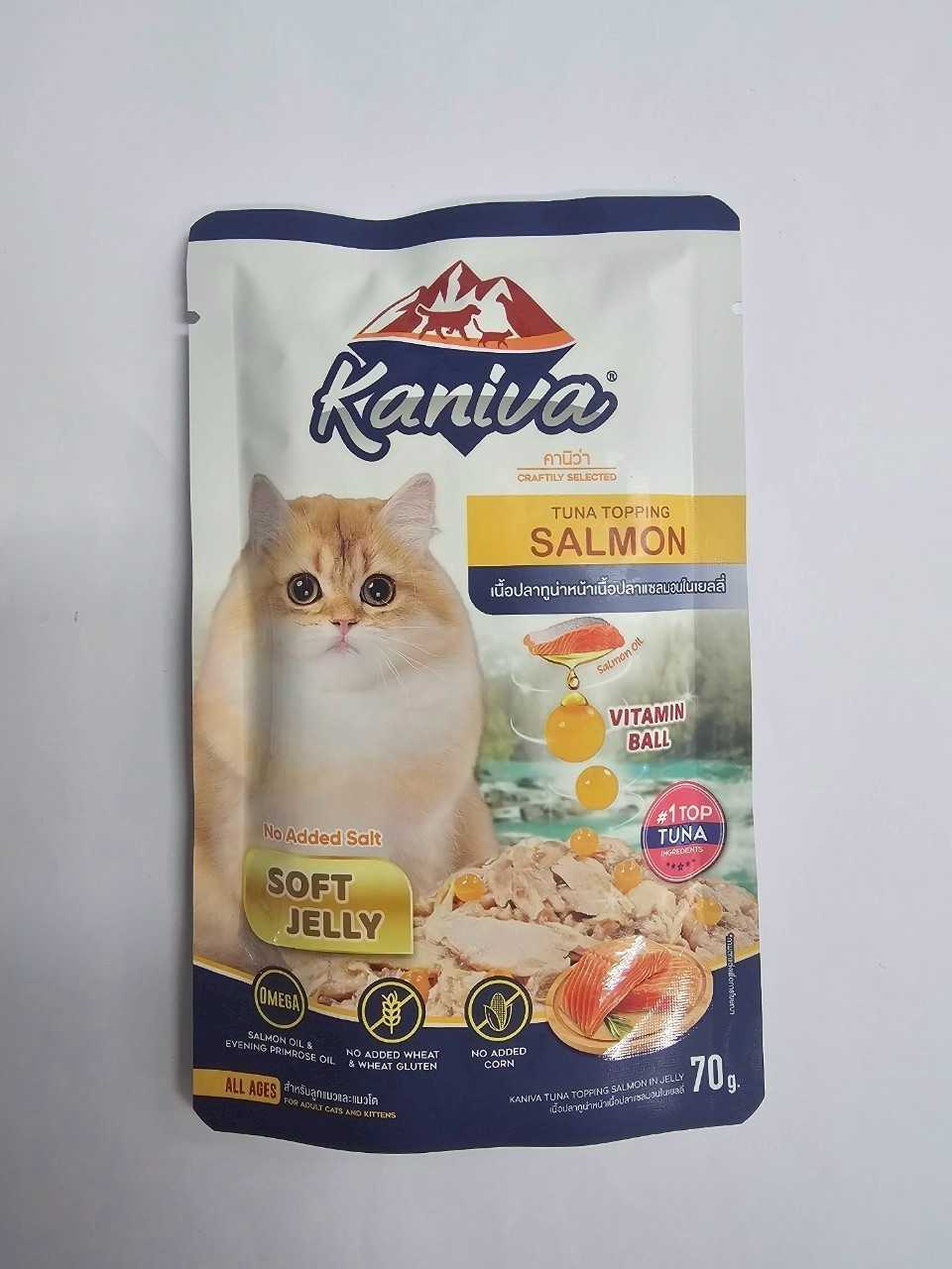 Kaniva Tuna topping Salmon