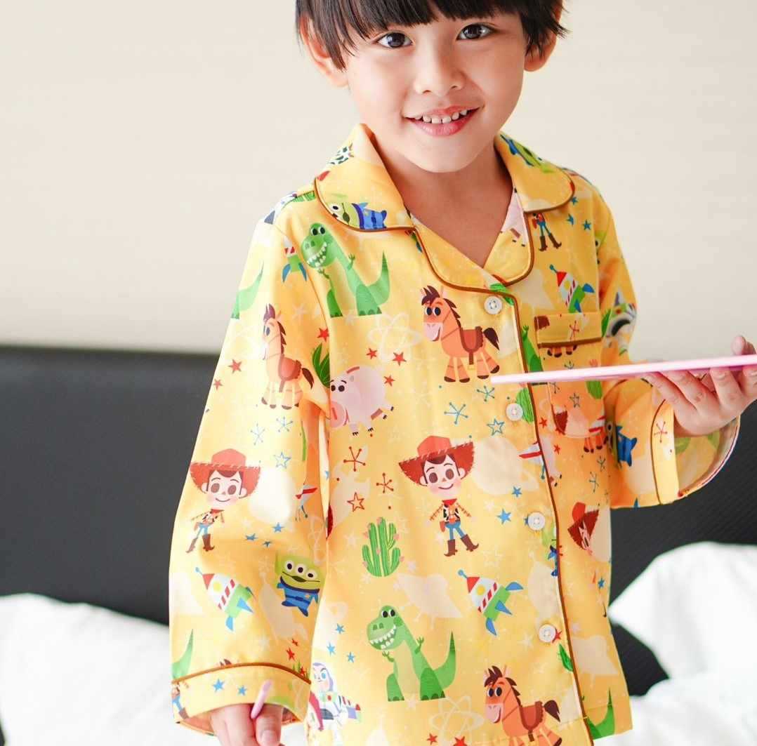 toy kid yellow