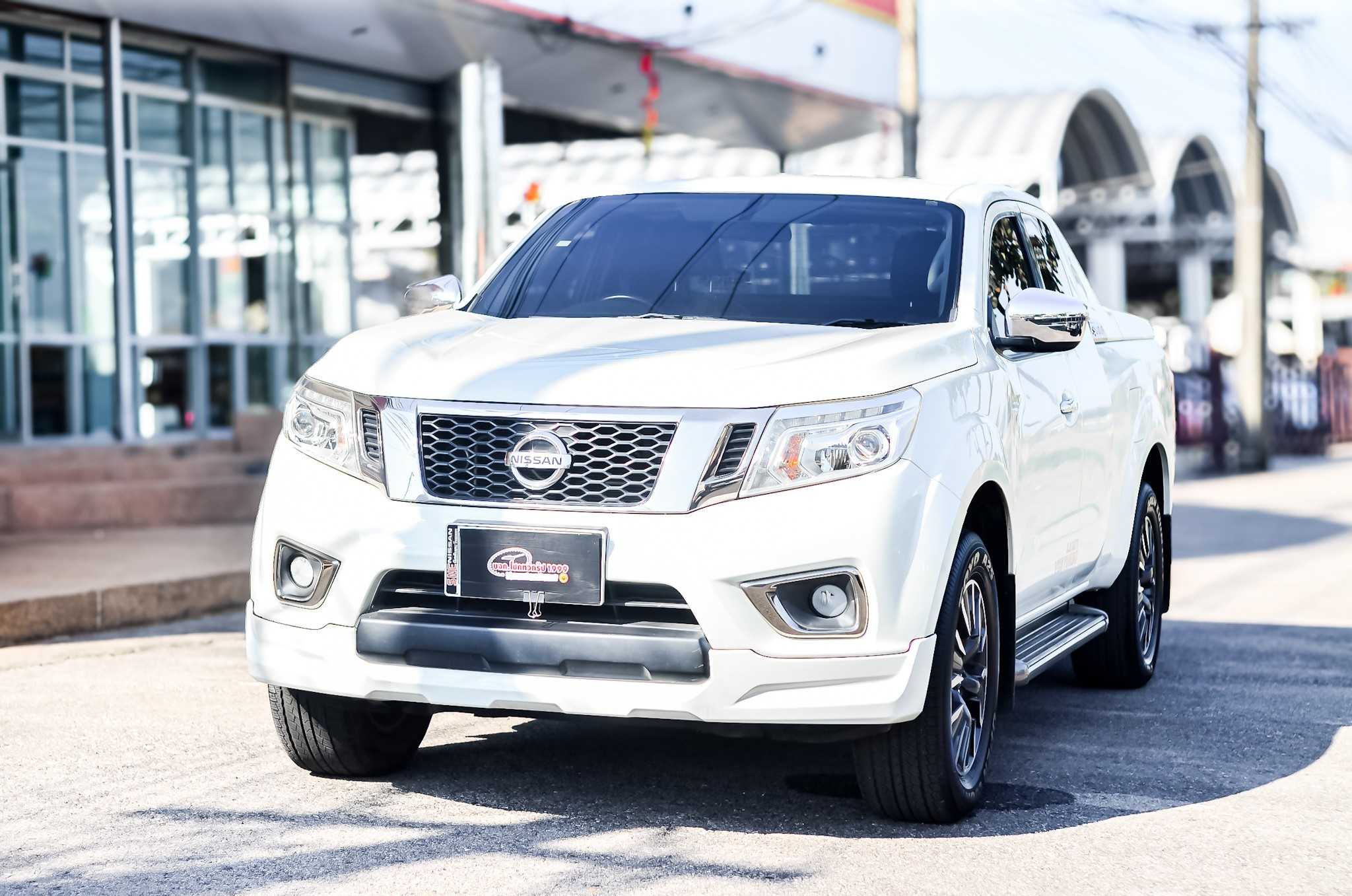 NISSAN NP300 NAVARA KING CAB 2.5 EL CALIBER SPORTECH