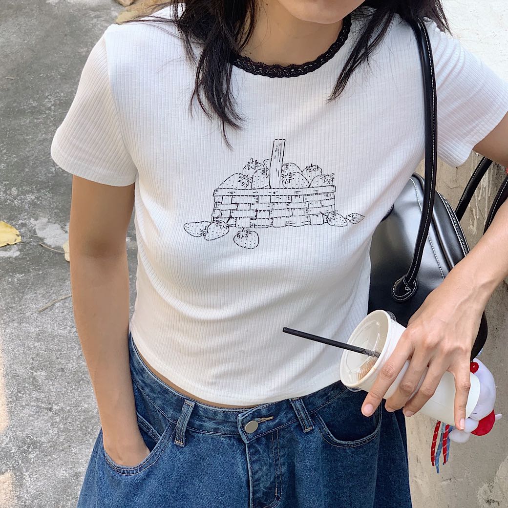 Lace trim round neckline  tee 