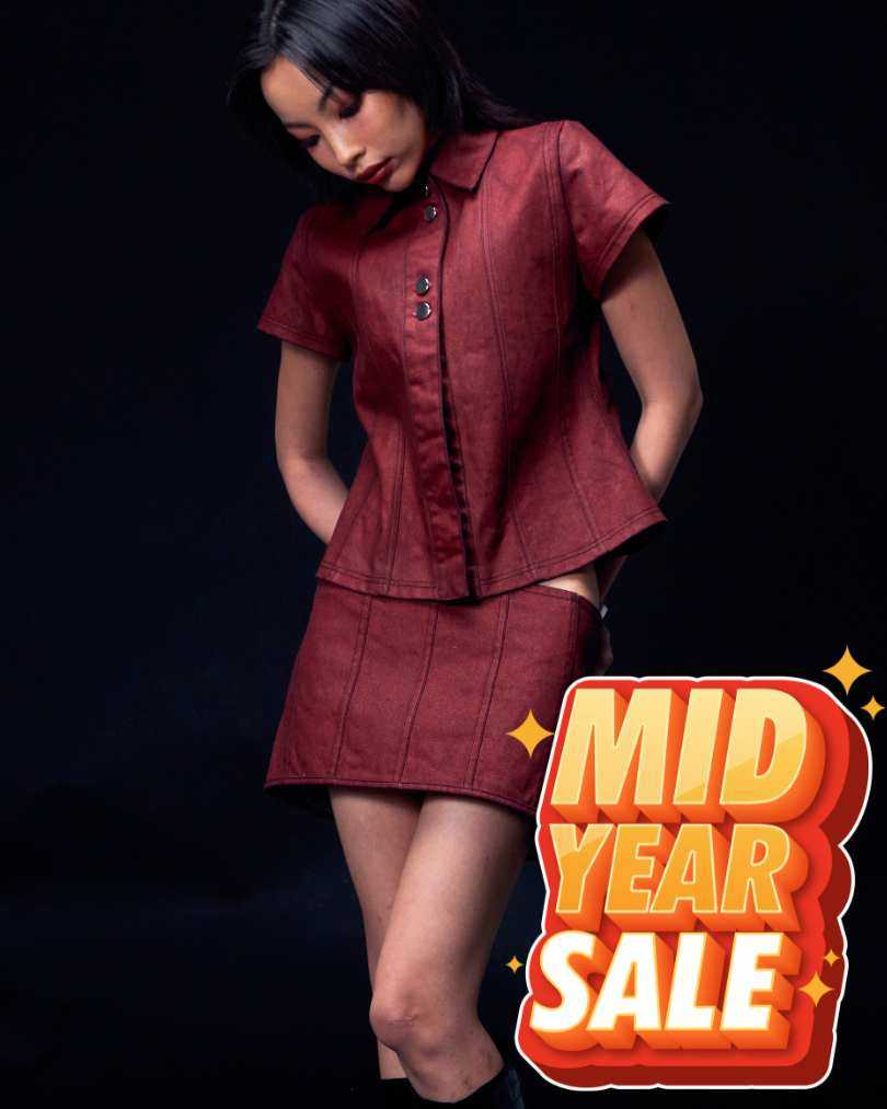Washed denim low rise skirt กระโปรงยีนส์เอวต่ำ