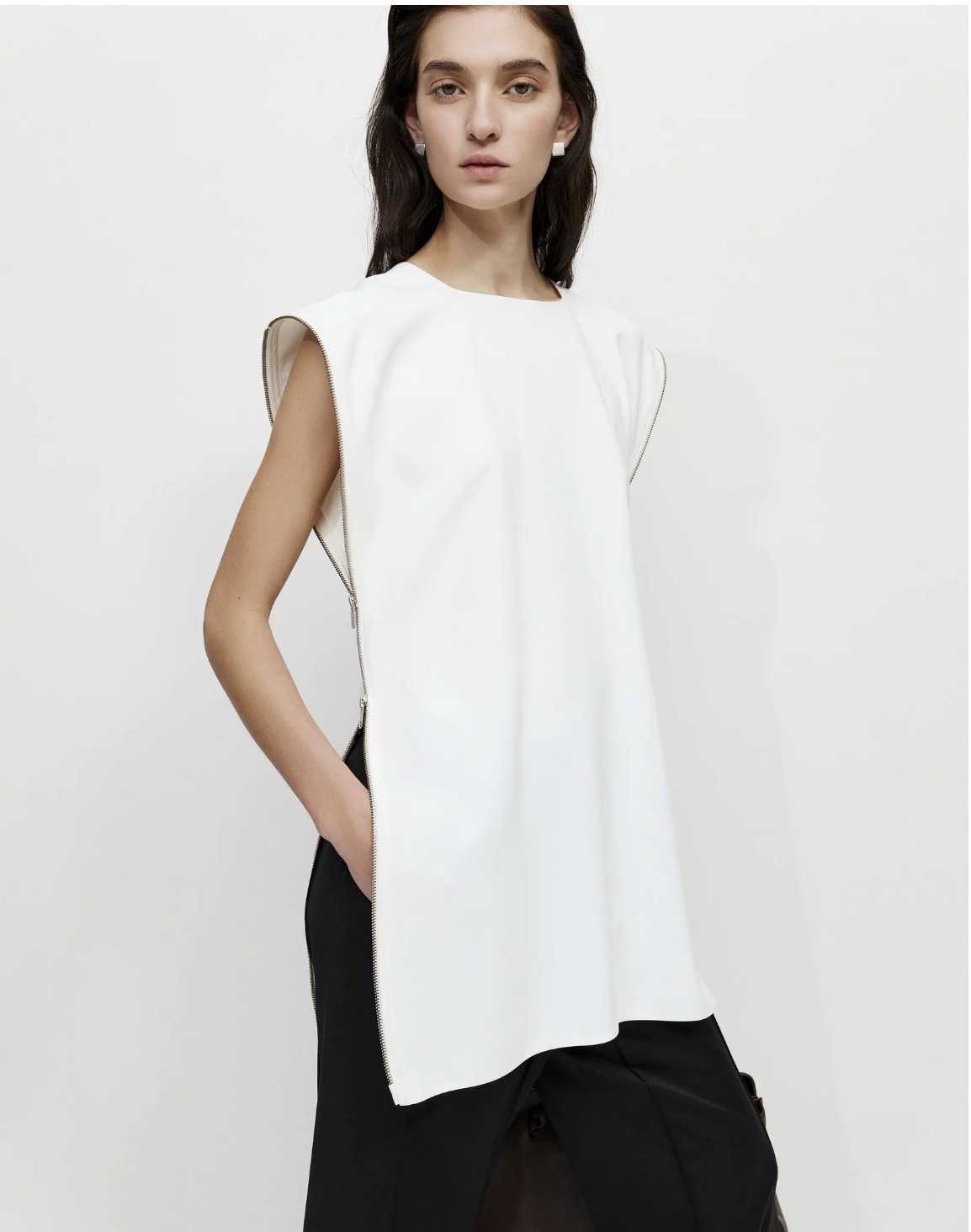 BEVZA ZIPPER TUNIC TOP - WHITE