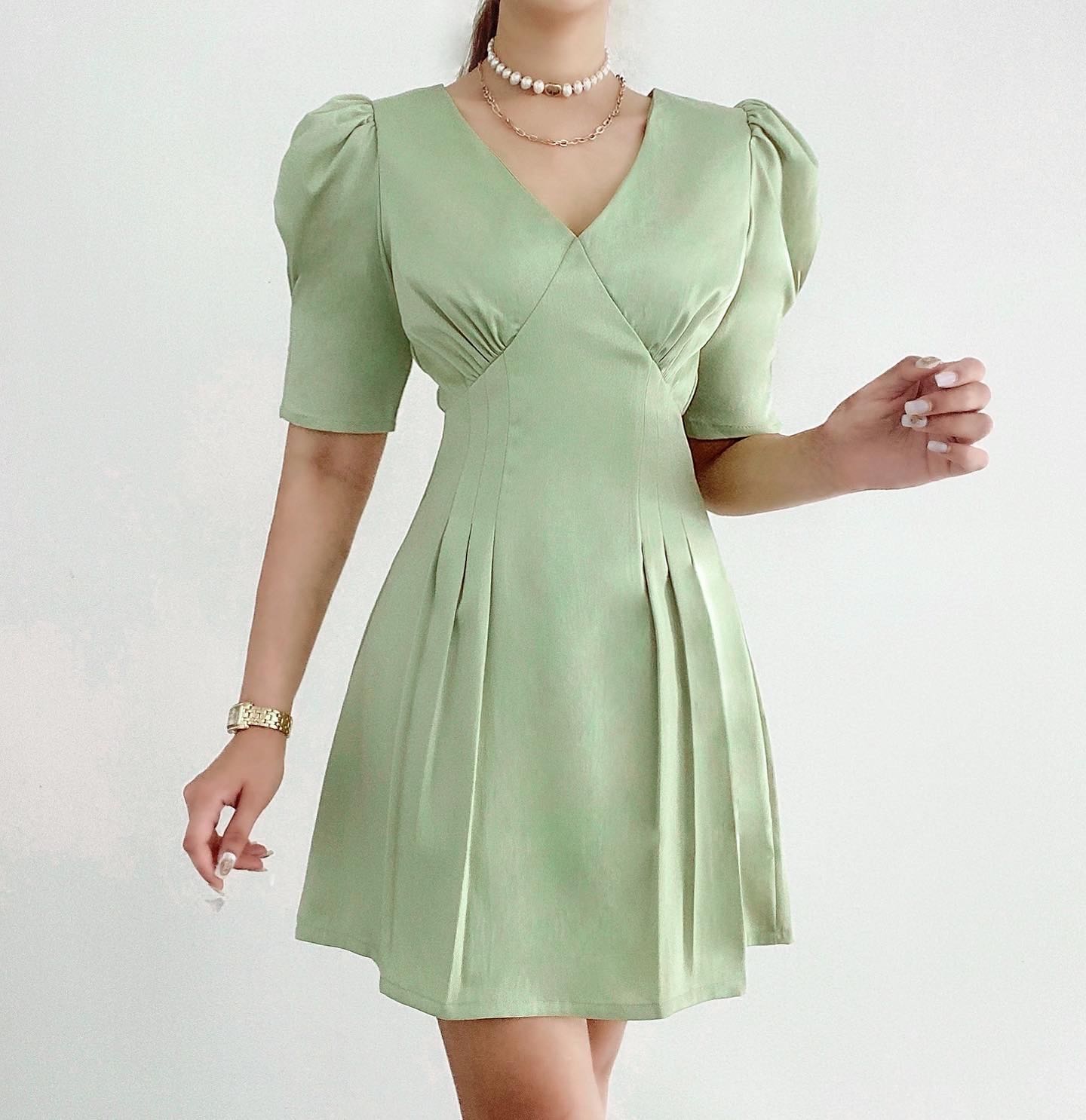 Emilia dress Mint 🍀