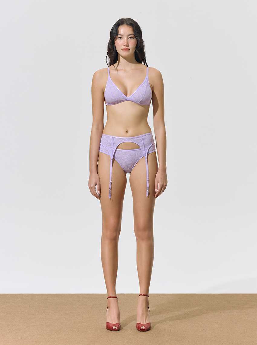 Sabina Mad Moiselle Fall 25 เข็มขัดรัดถุงน่อง รหัส SYV25007