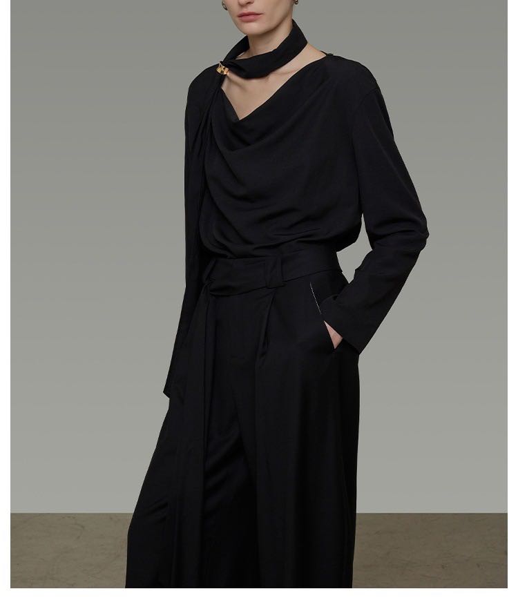 #BjblackBlouse260121 (690THB)